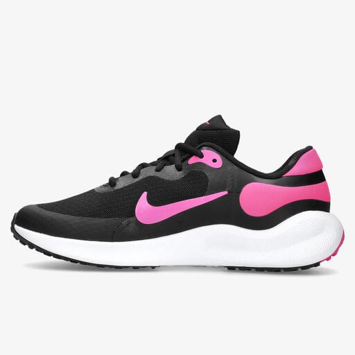  Nike Revolution 7