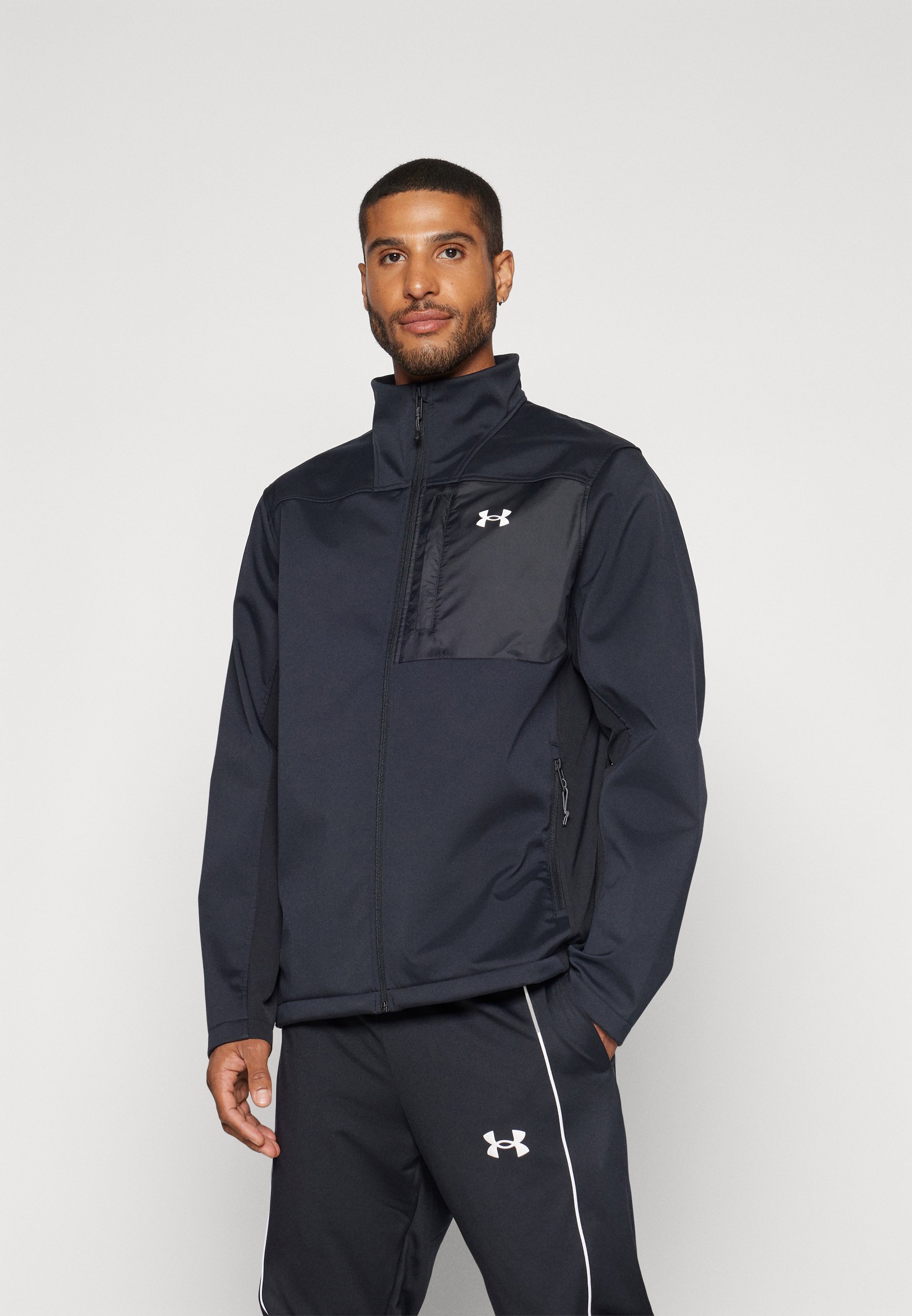 Under Armour SHIELD JACKET - Softshelljack - zwart/wit