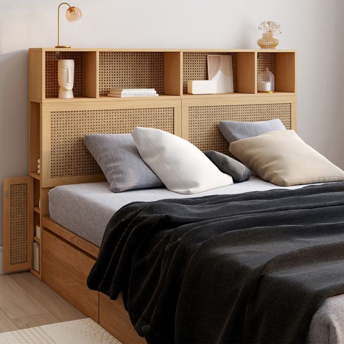 Cabecero IDMARKET EDHEN de 145 cm con almacenamiento cerrado y nichos de caña y madera.