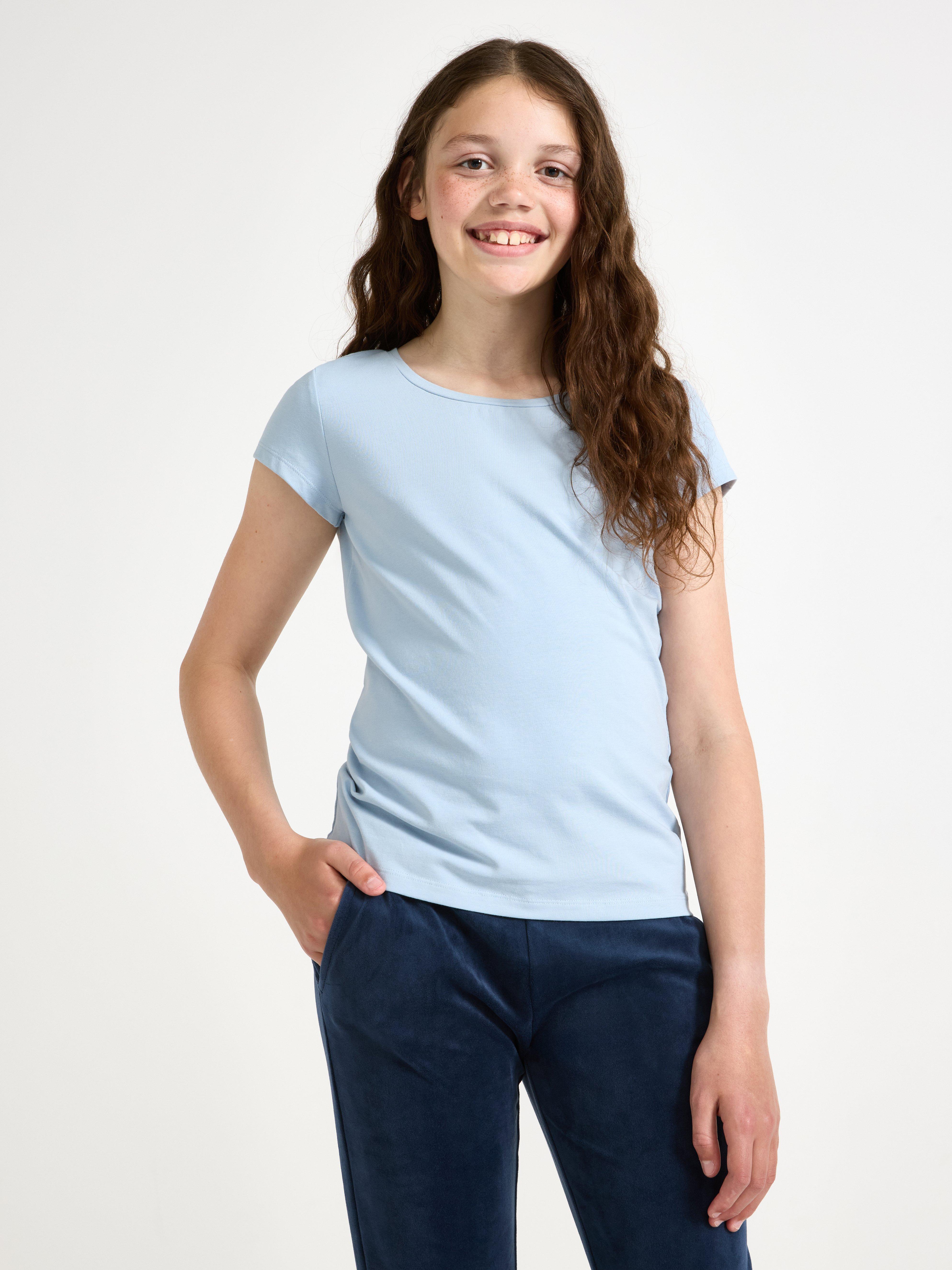 Top con mangas cortas azul claro