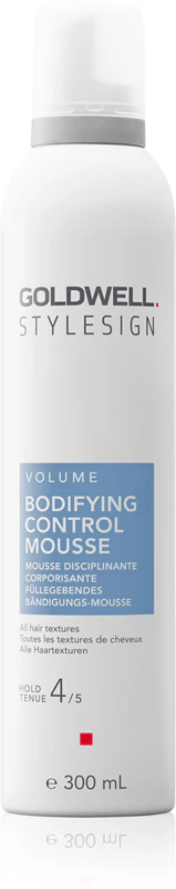 Mousse modeladora Goldwell StyleSign Bodifying Control para dar mais volume aos cabelos.