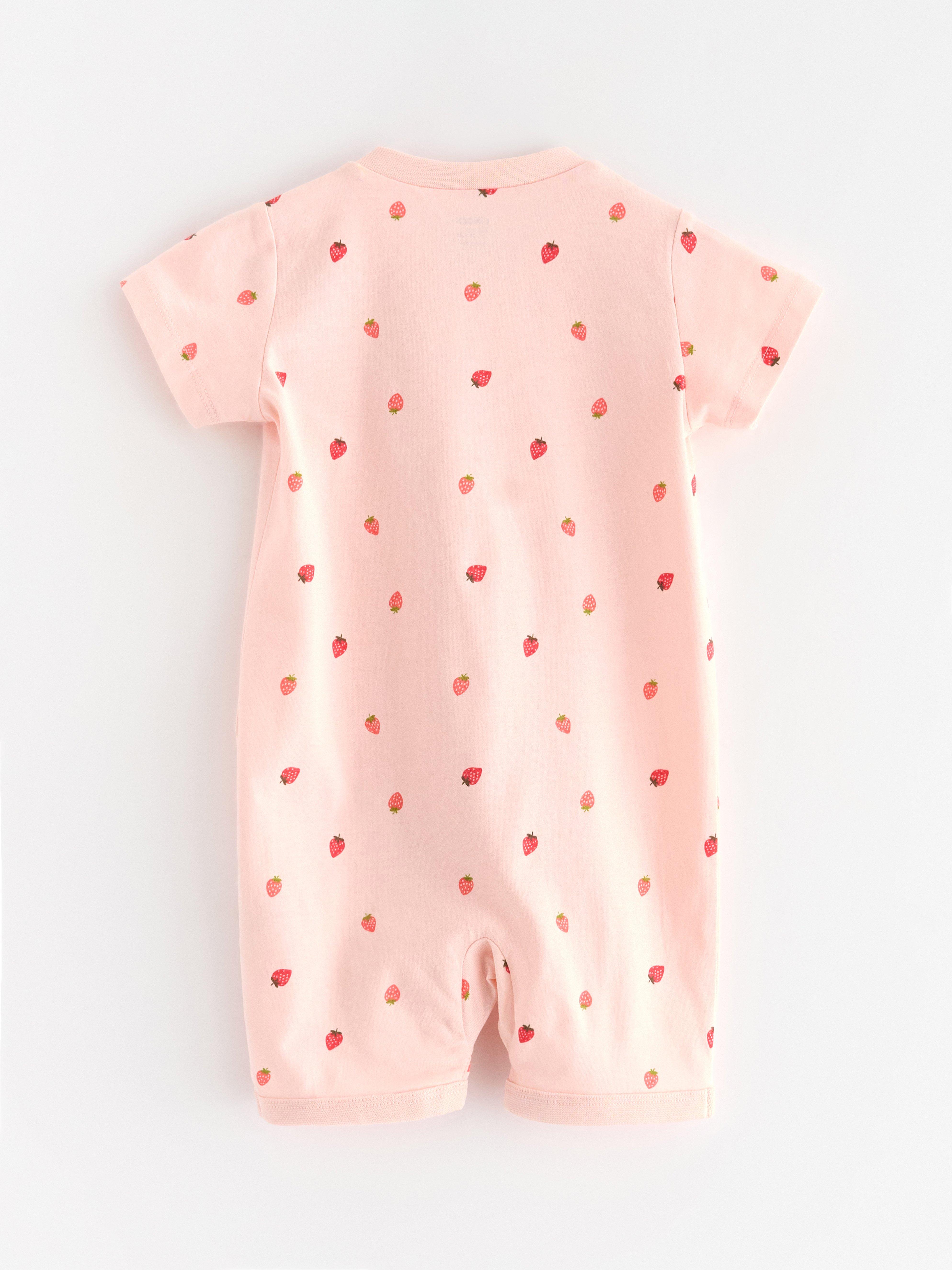 Macacão de pijama rosa claro