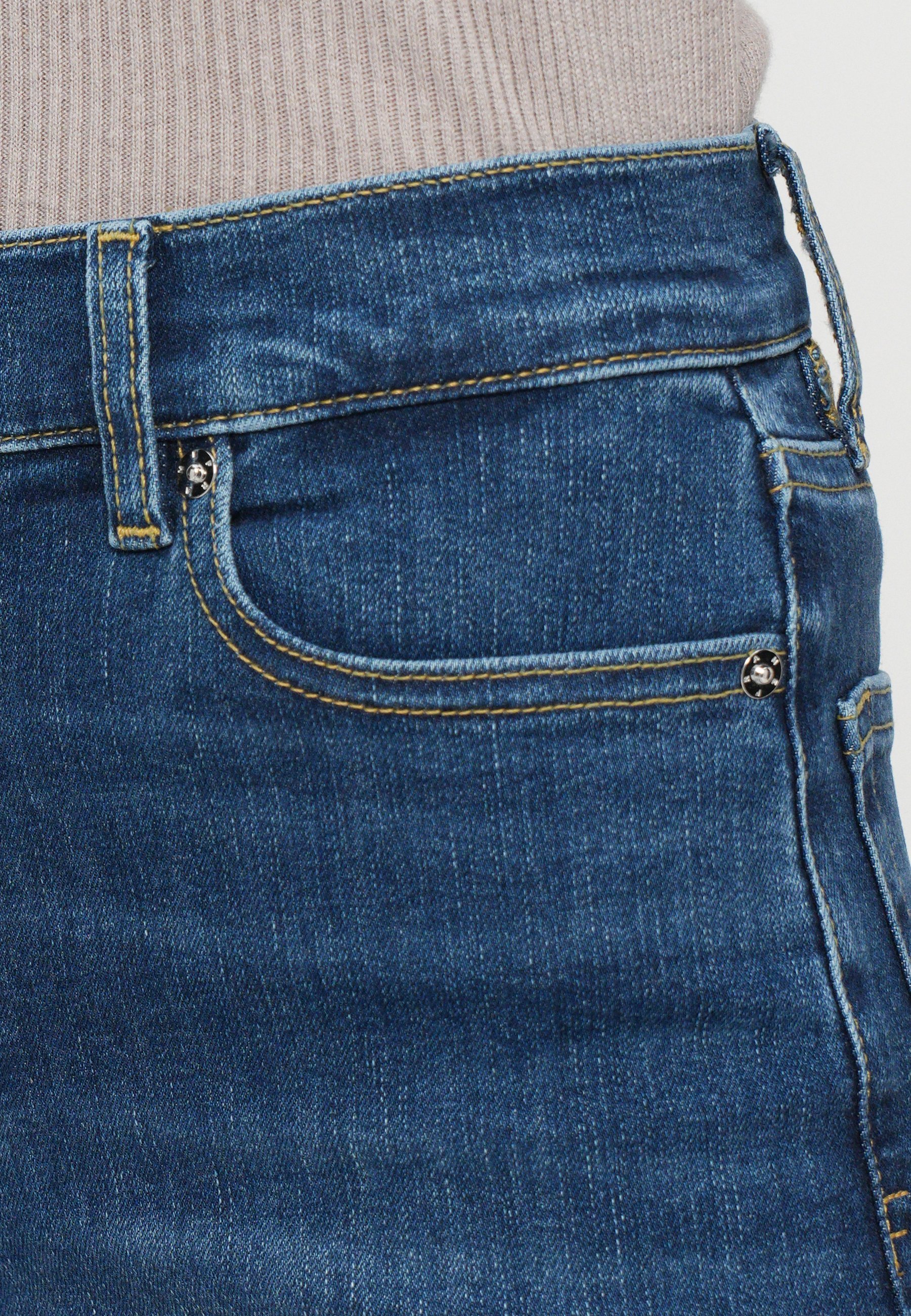 FRAME PALAZZO - Jeans dalla vestibilità comoda - donna