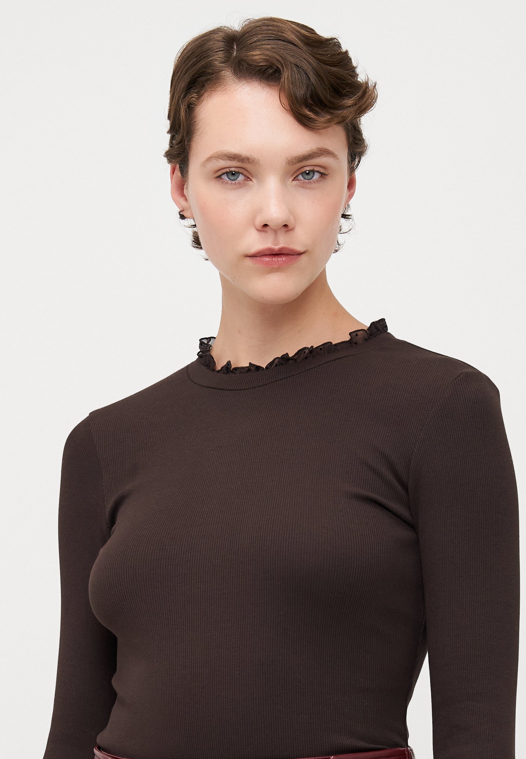 ONLY Tall ONLLESLIE - Top met lange mouwen - chocoladetaart