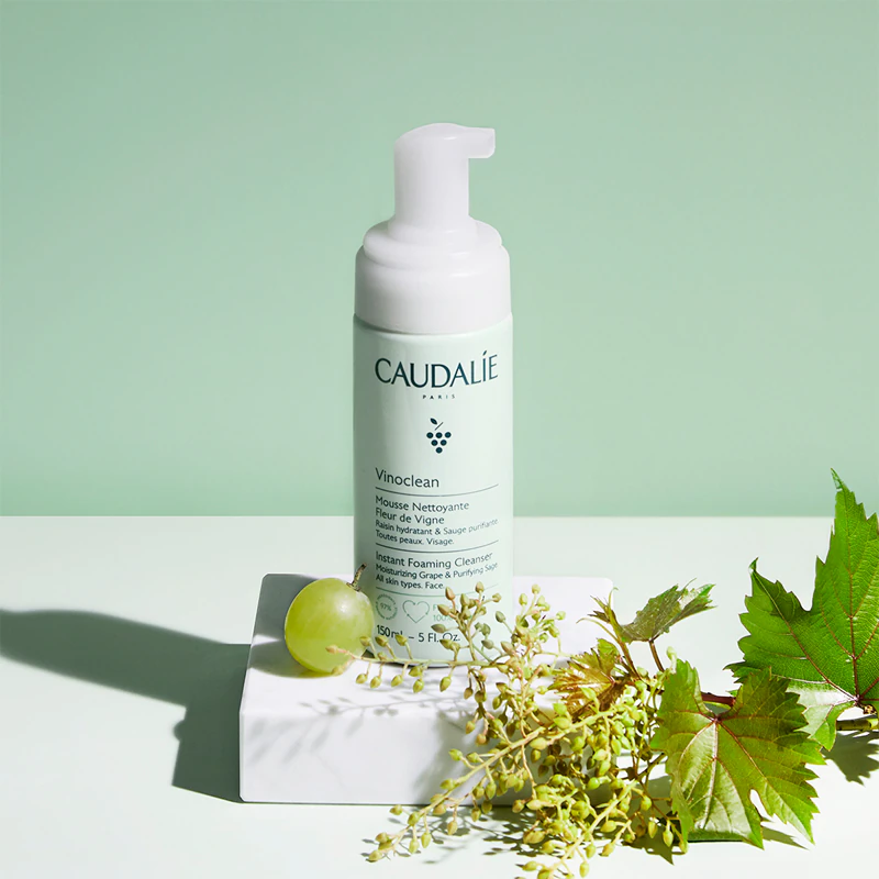 Espuma de limpeza Caudalie Vinoclean para todos os tipos de pele.