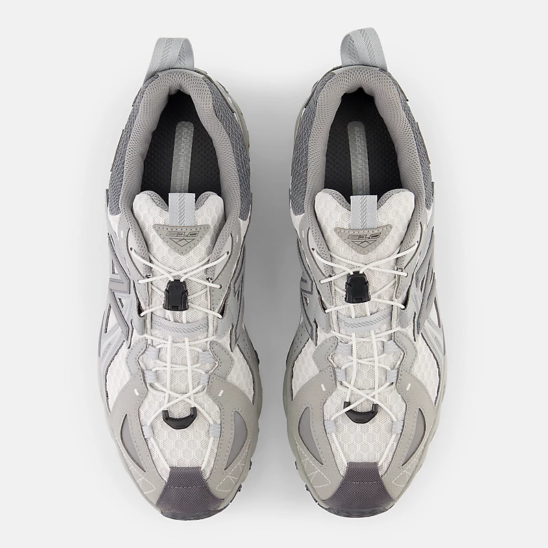 Męskie buty New Balance 610Xv1 – Team Away Grey med motywem Grey Matter i Castlerock