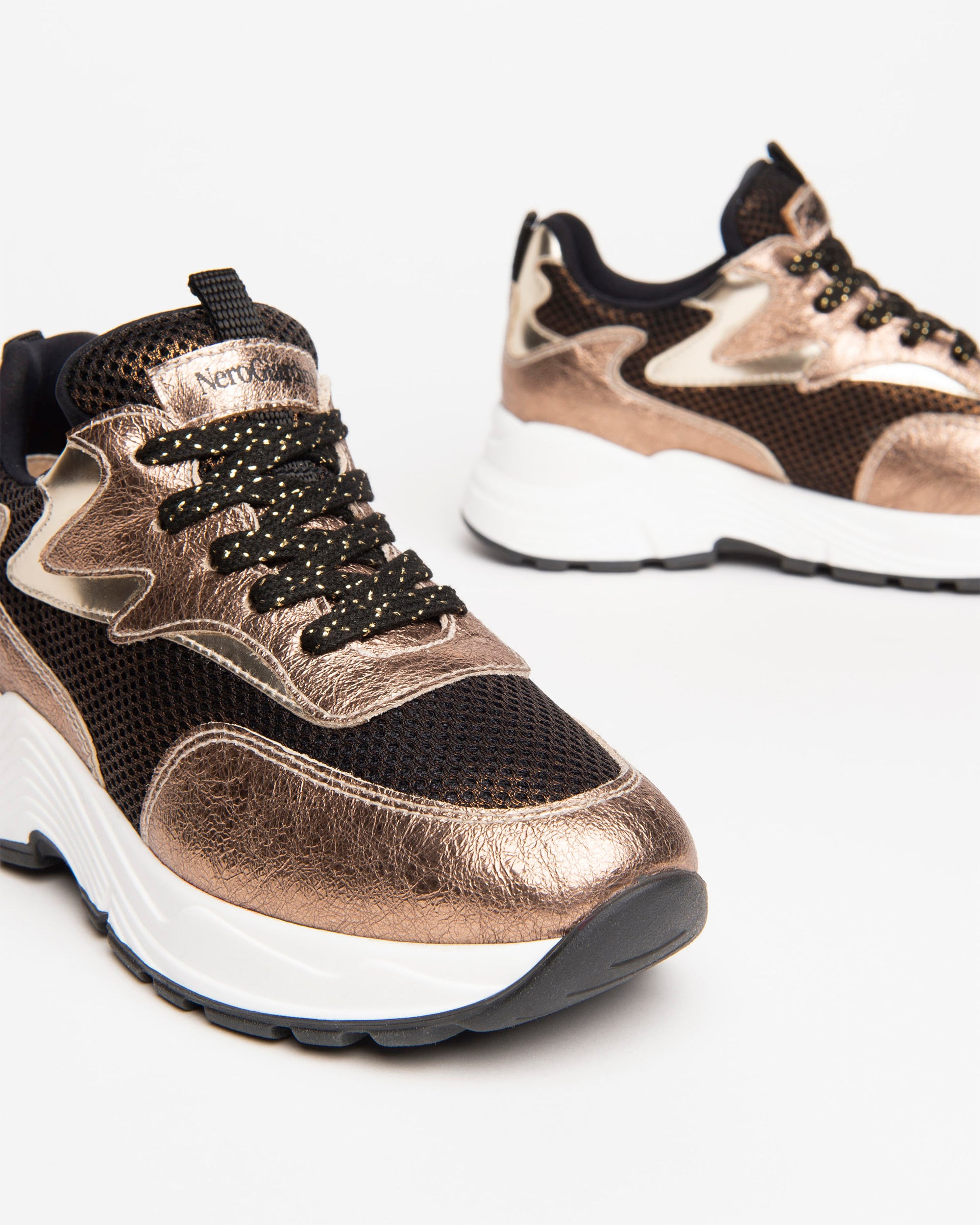  Ledersneaker für Teenagerinnen
