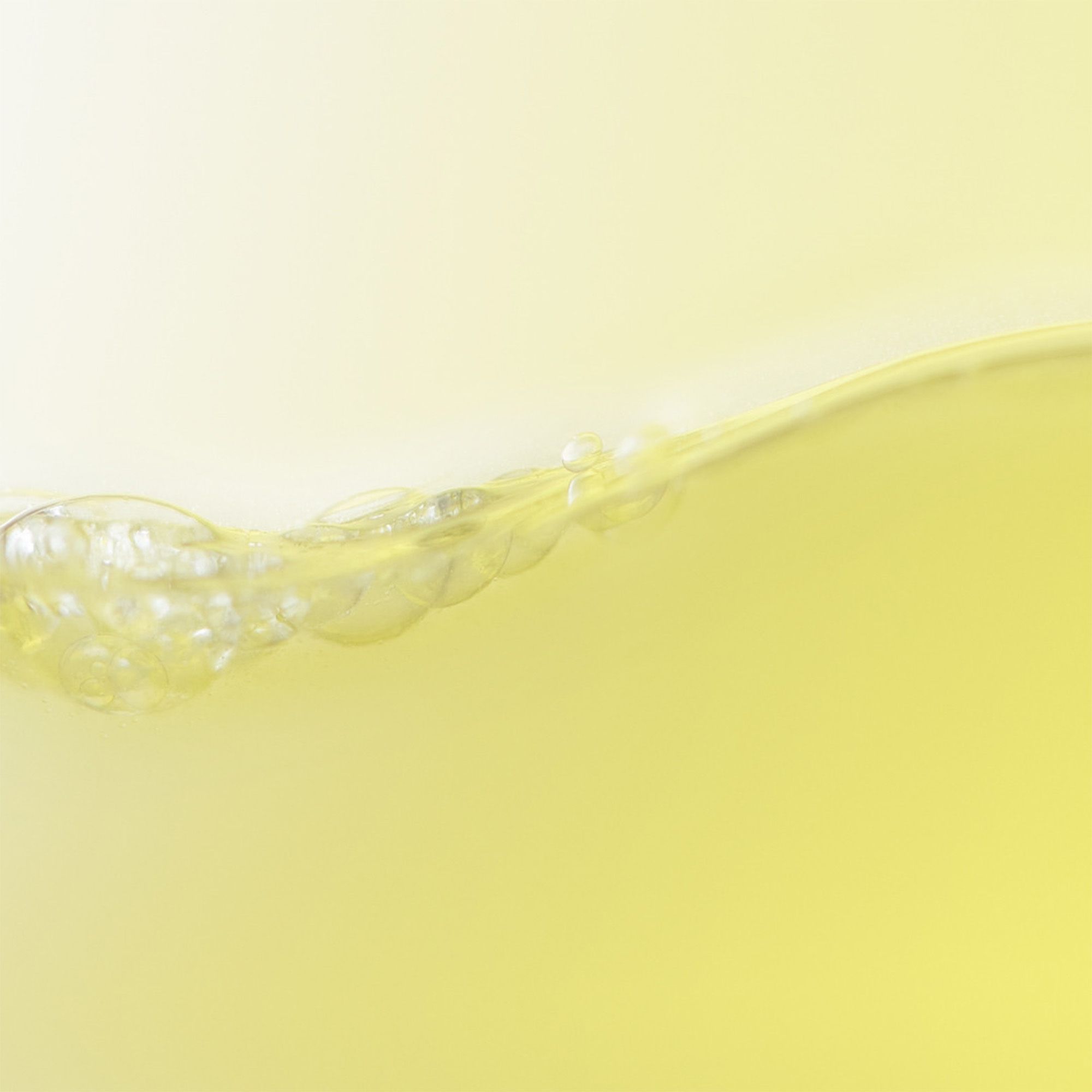 Waso Yuzu-C Glow-On Shot izgaismojošais serums Grezna mitrināšana un barošana