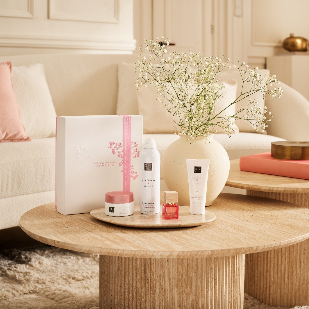 Rituals set za njegu tijela „Ritual Sakure“ – Srednji poklon set – 1 komad