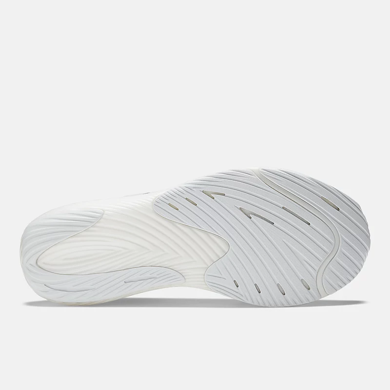 Tênis Masculino FuelCell Rebel v3 - Branco com detalhes em Prata Metálico Escuro e Prata Metálico Claro