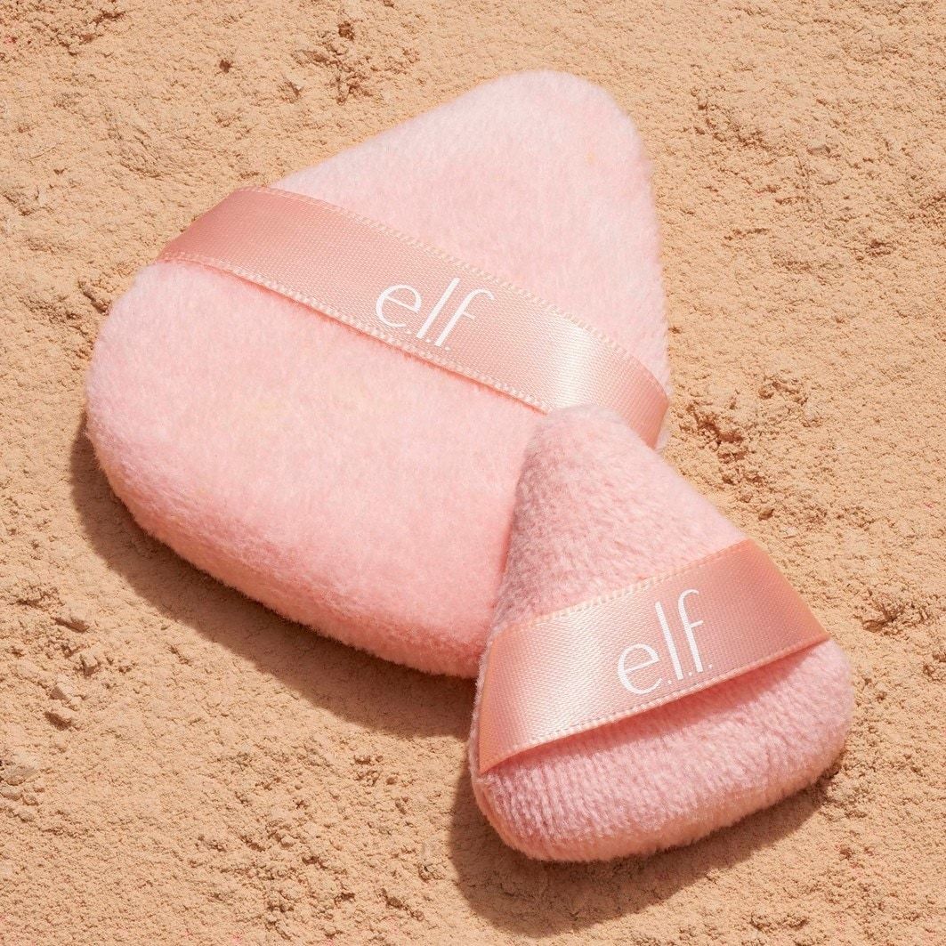 „elf Cosmetics“ pudros kempinėlės su „Halo Glow Pinkie“ atspalviu – 1 vnt.