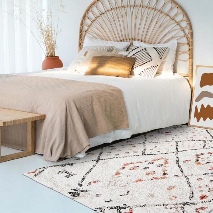 MORYLA C 160x160cm Square Woven Cream Living Room Rug with Berber Pattern