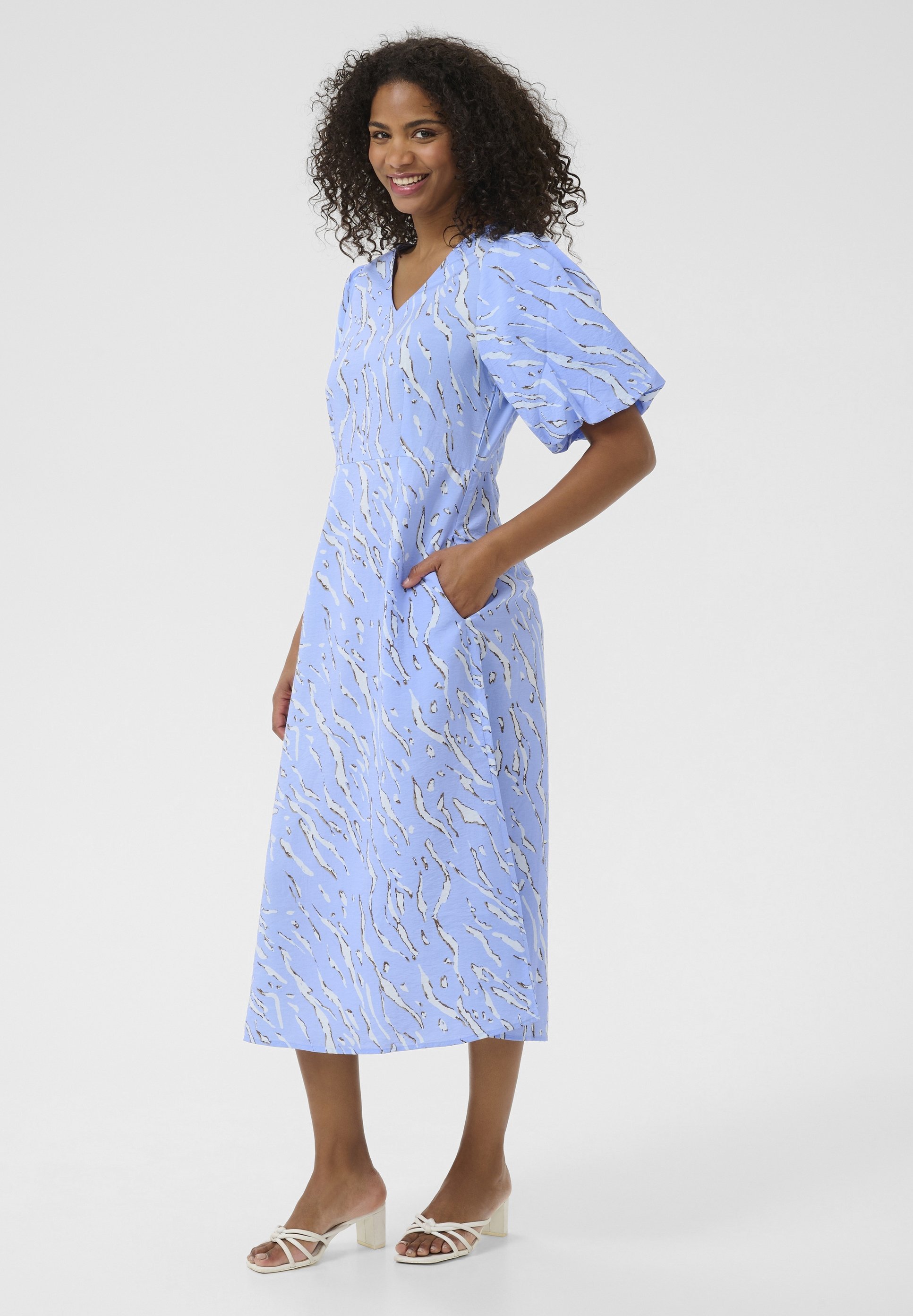 Kaffe KAHANNAH - Dagjurk - Vista Blue met Nantucket aop