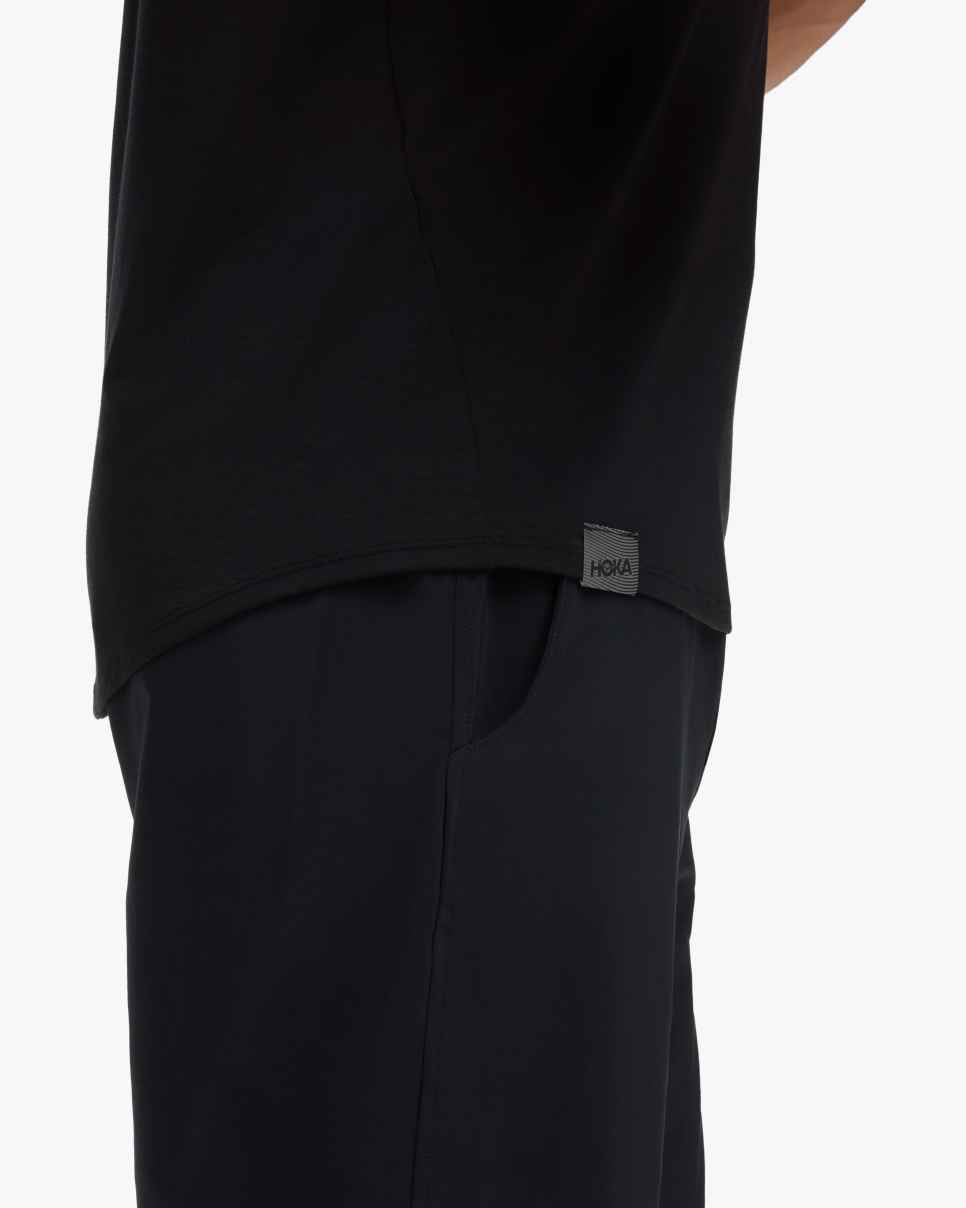 HOKA HOKA Essential T-shirt Zwart