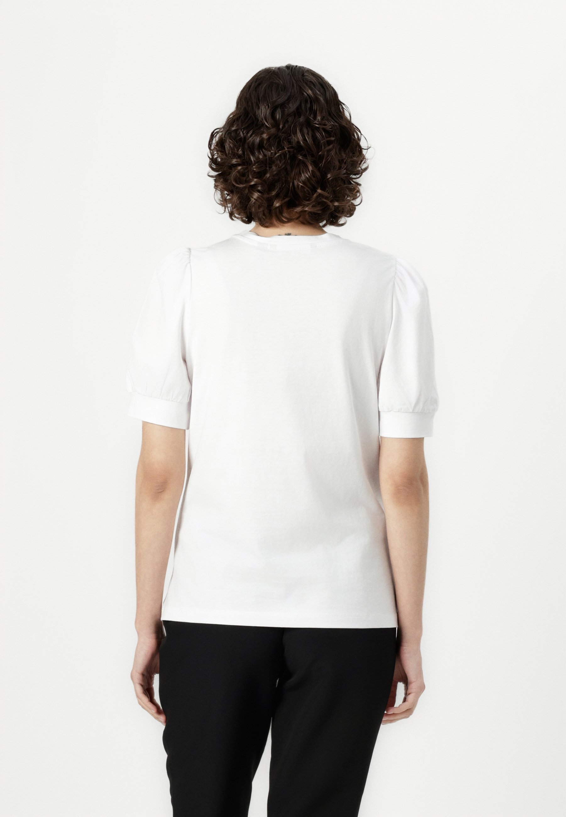 Vero Moda Umstandsmode VMMKERRY Rundhalsausschnitt - Basic-T-Shirt - strahlend weiß