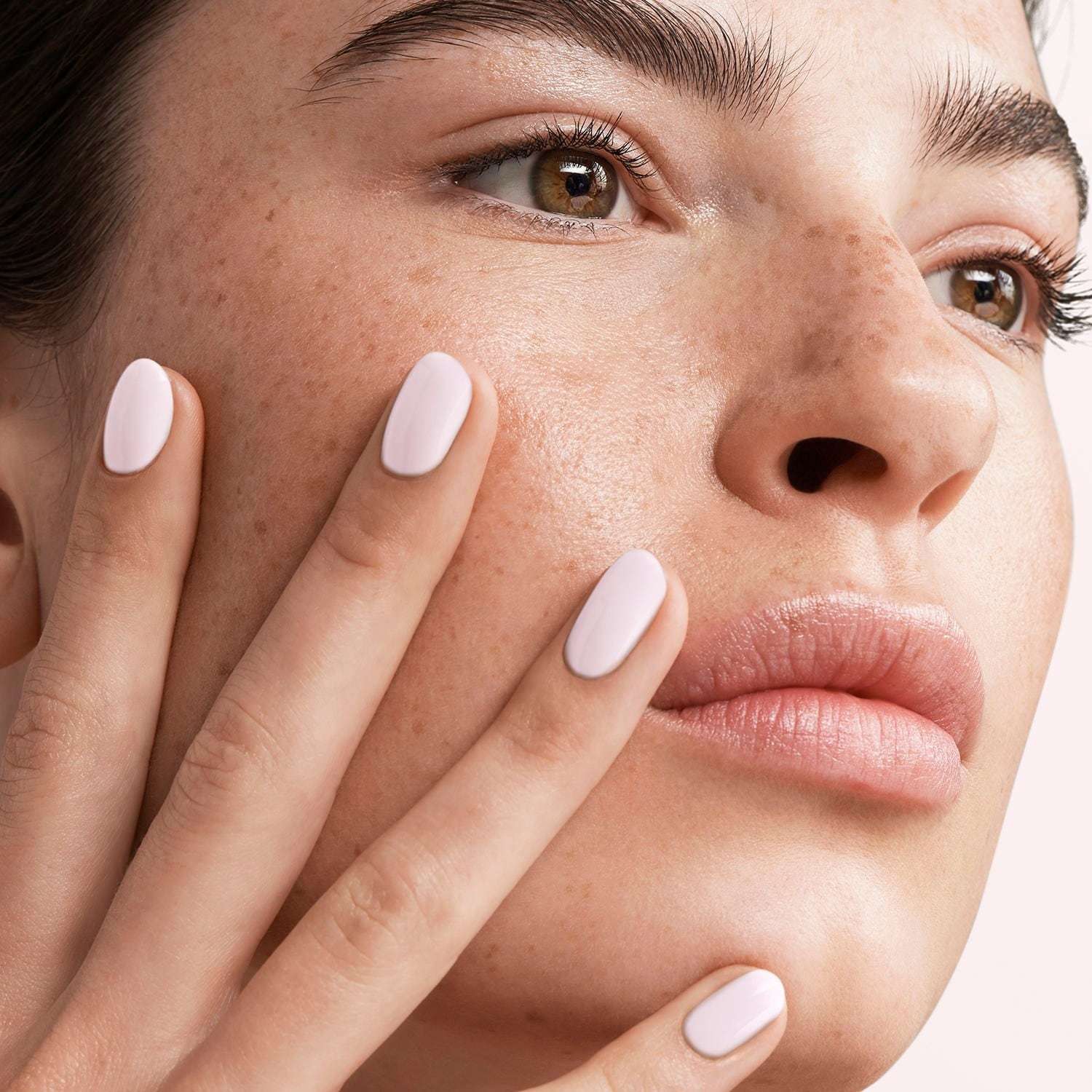 Rozā gelaka UV nagu lakas pamatne – 15 ml