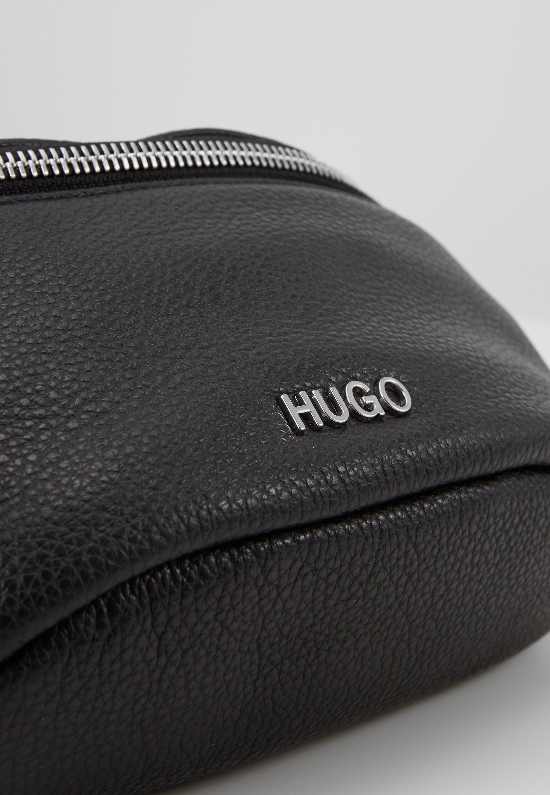 HUGO Bauchtasche - schwarz