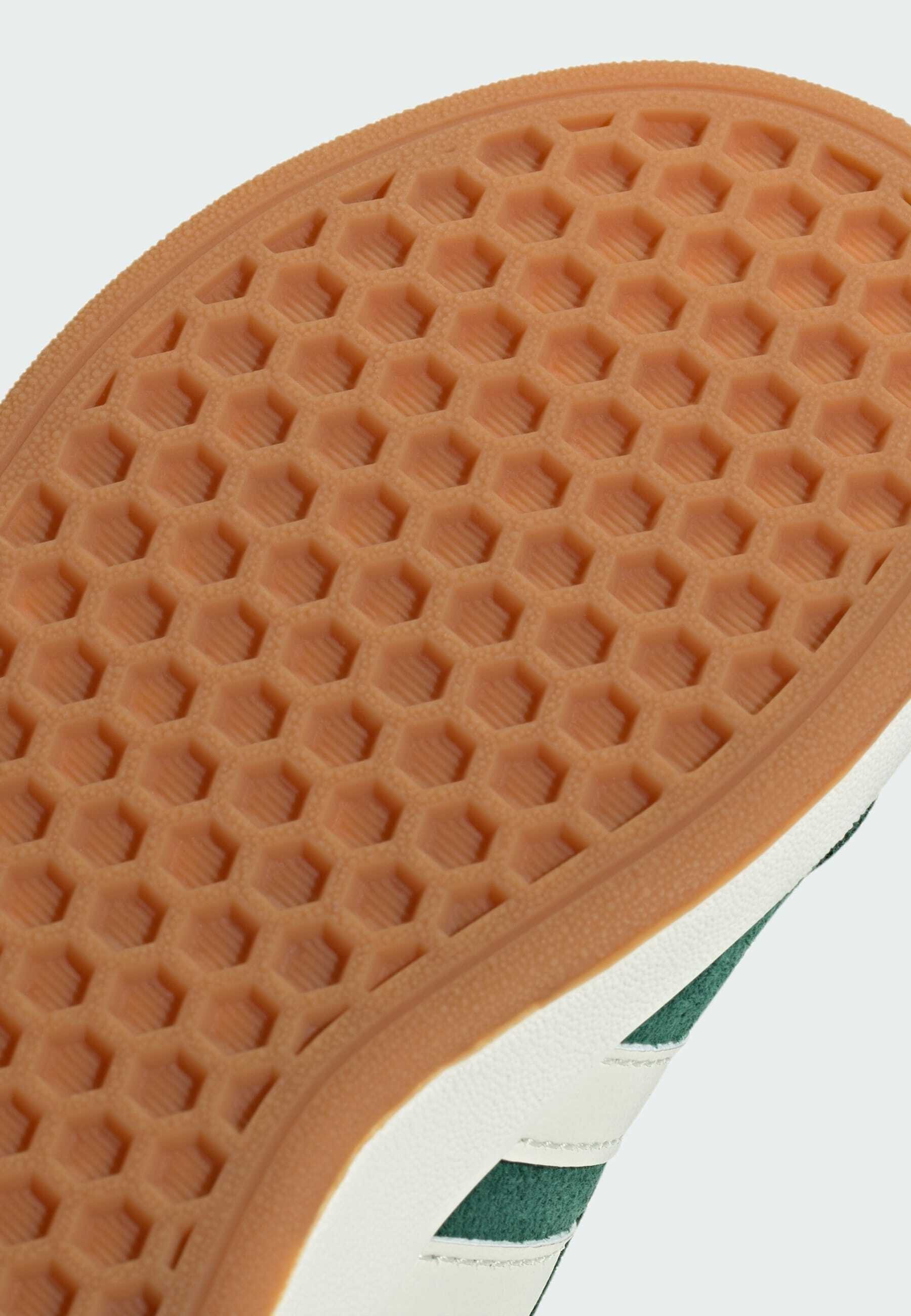 adidas Sportswear GRAND CORUT - Babyschoenen - universiteitsgroen, gebroken wit, gumkleur