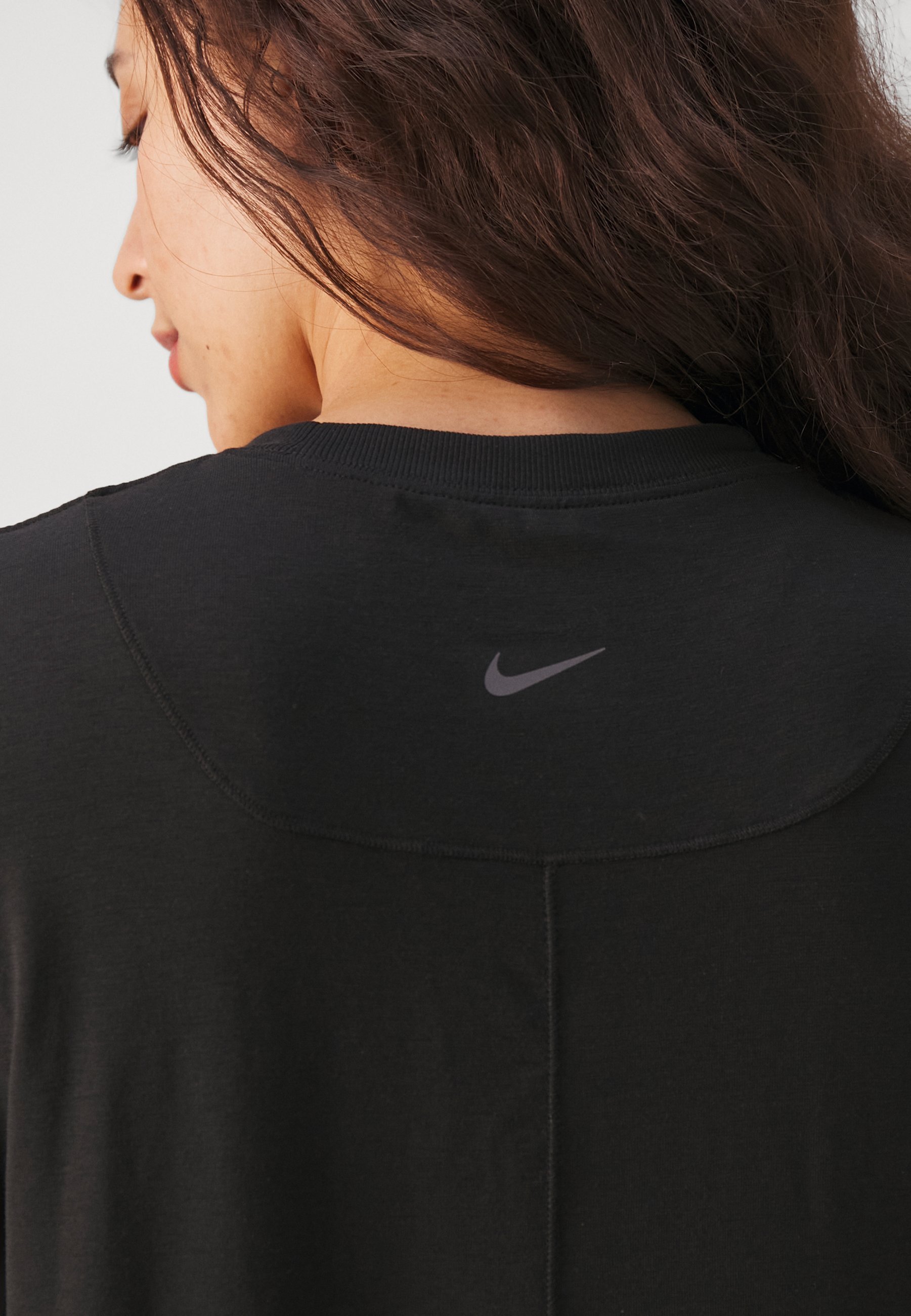 Nike Performance ONE RELAXED TOP - Tekninen paita - black/whiteNike Performance