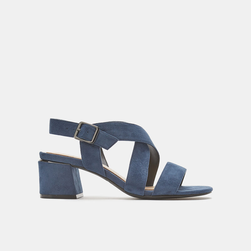 Flätade sandaler med blockklack