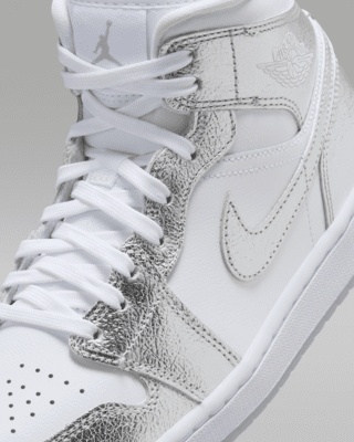 Air Jordan 1 Mid SE Women's Shoes