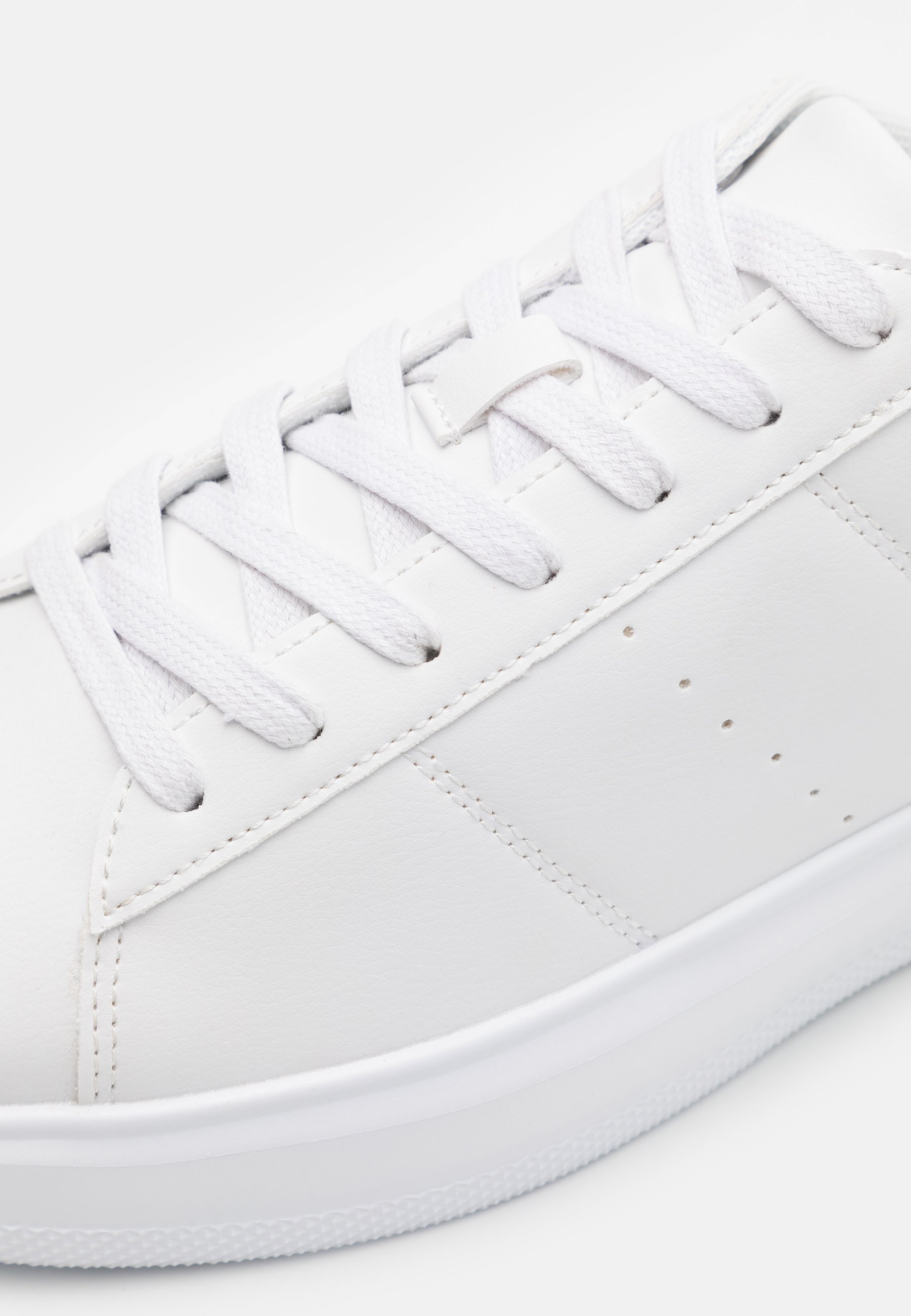 YOURTURN UNISEX - Baskets - blanches