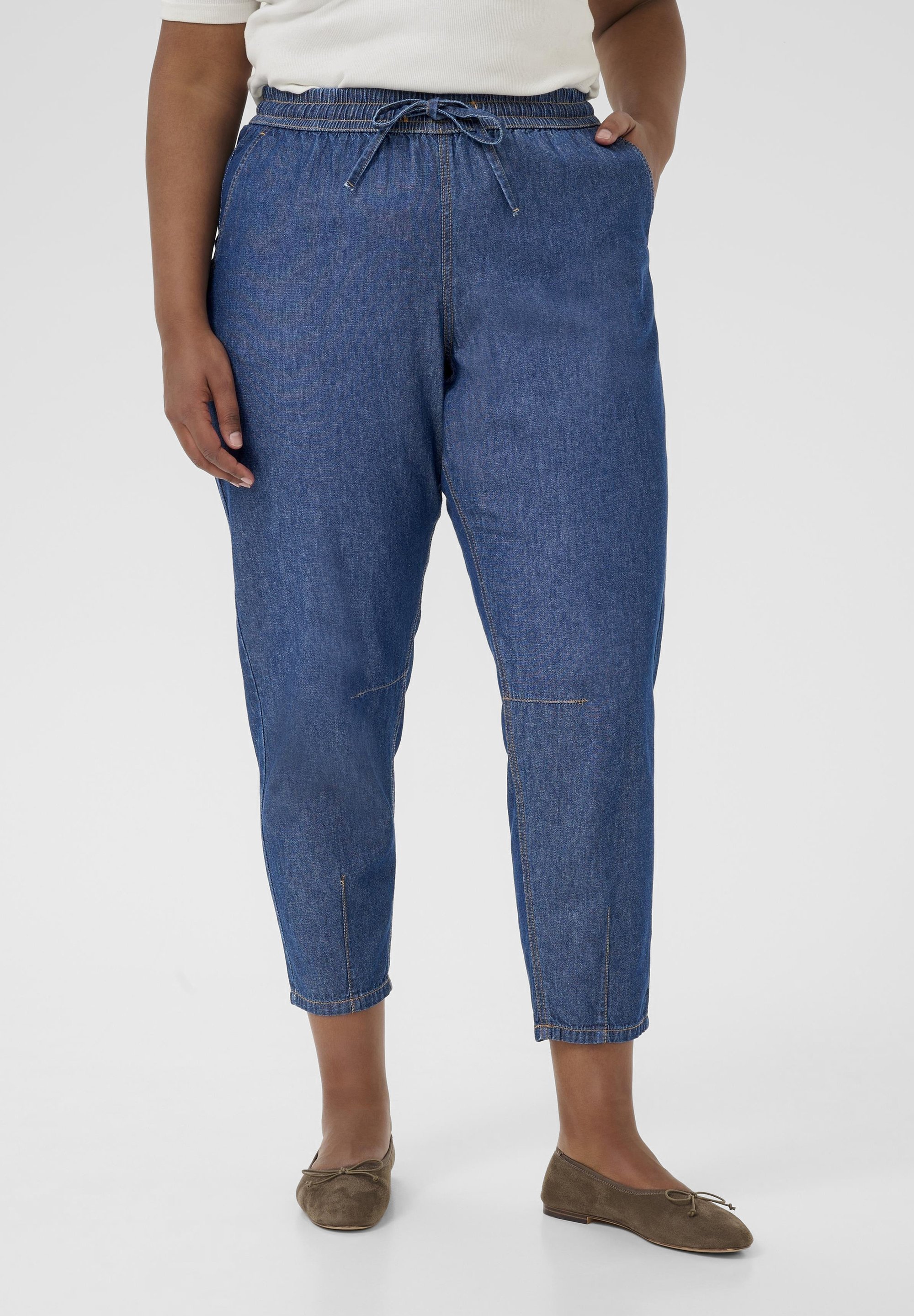 Kaffe Curve LOUISA - Jeans Tapered Fit - mørkeblå chambray