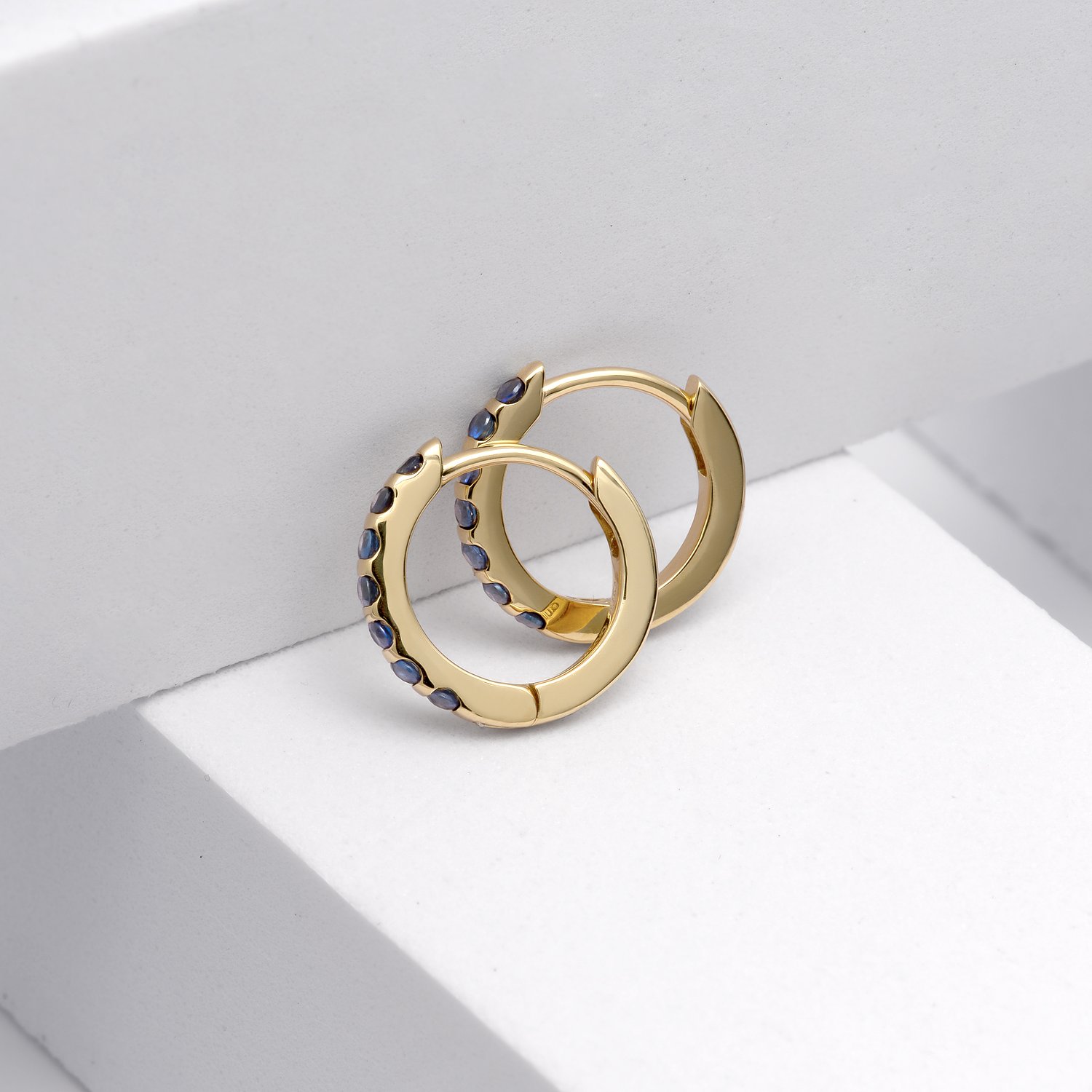 CHRIST Boucles d'oreilles