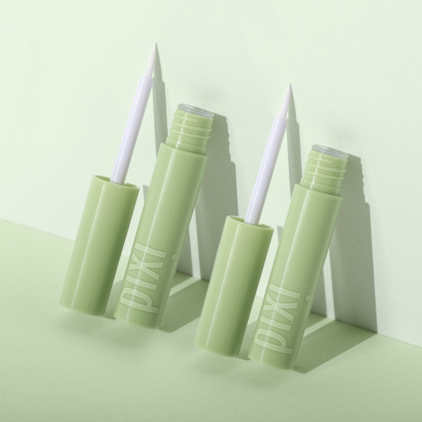 Pixi Eyelash Care serum za velike trepavice - 2 ml