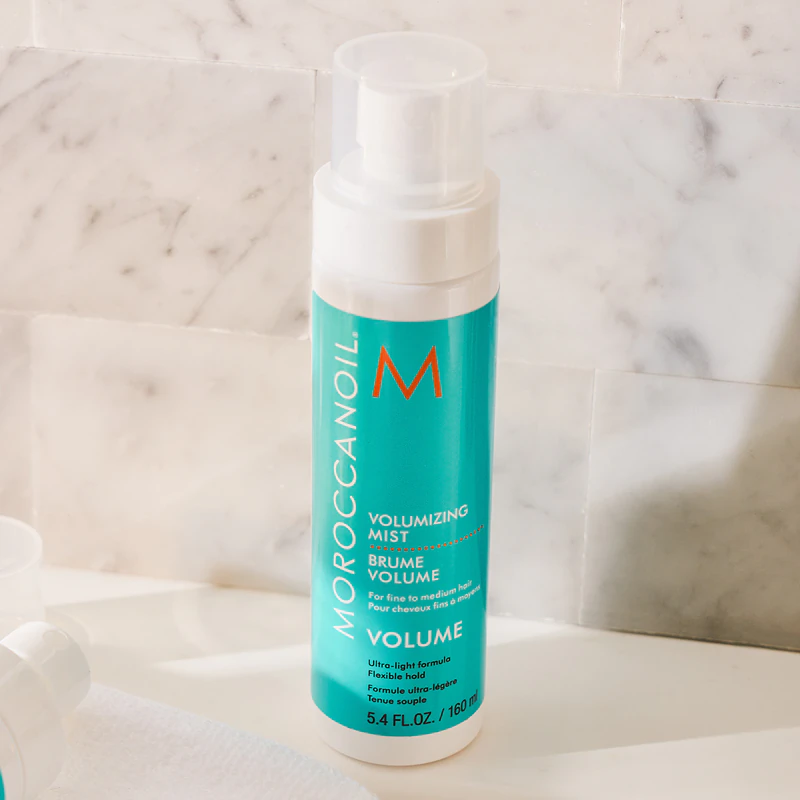 Spray volumizador Moroccanoil para dar volume aos cabelos.