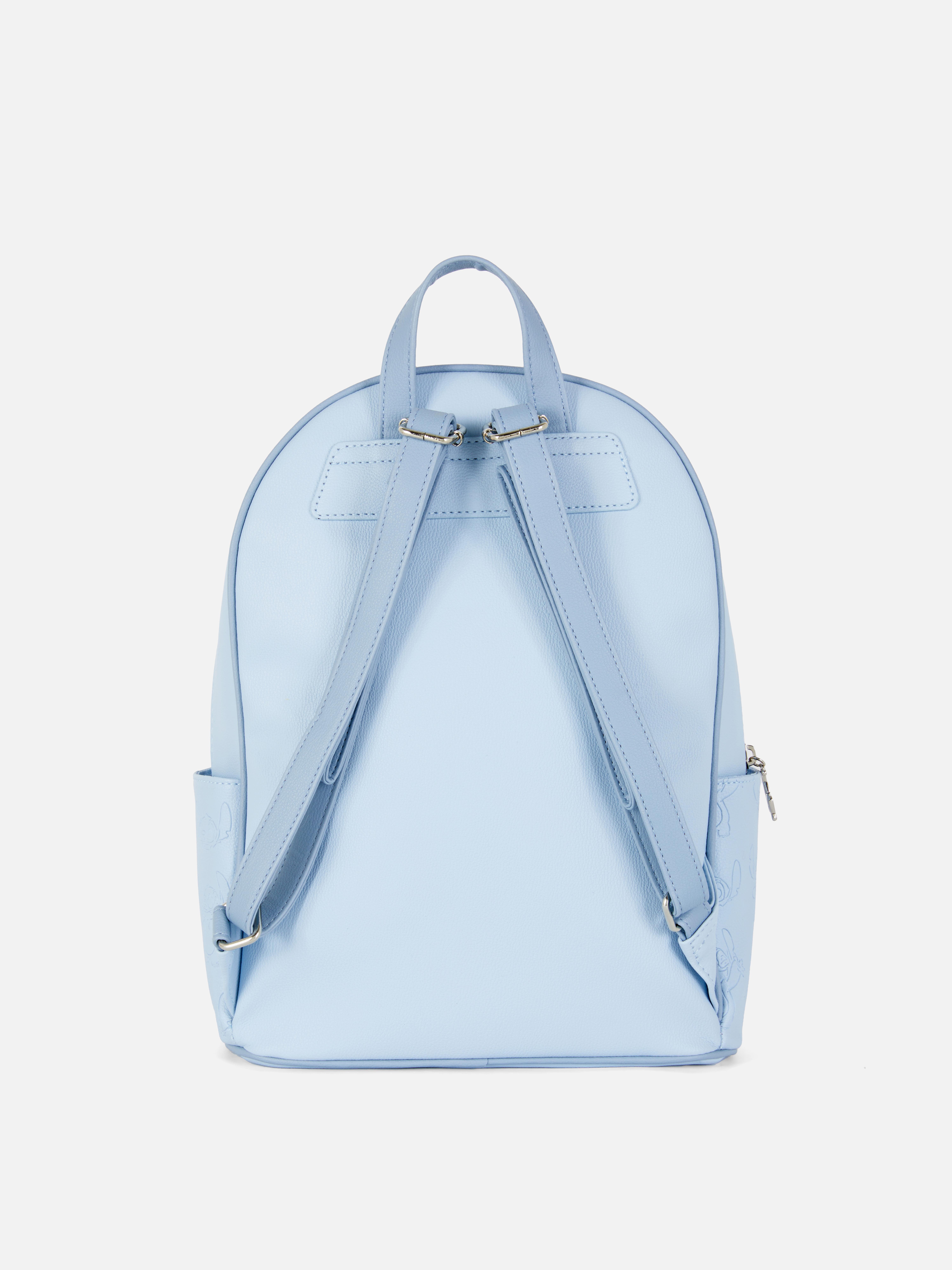 Rucsacul Stitch de la Disney. Un rucsac Disney cu bretele reglabile, fermoare și un design cu personajul Experiment 626.
