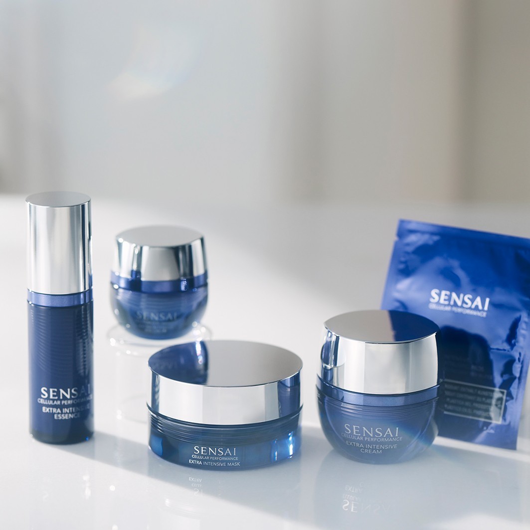 SENSAI Cellular Performance Extra Intensive Revitalizing jastučići za oči - 1 komad