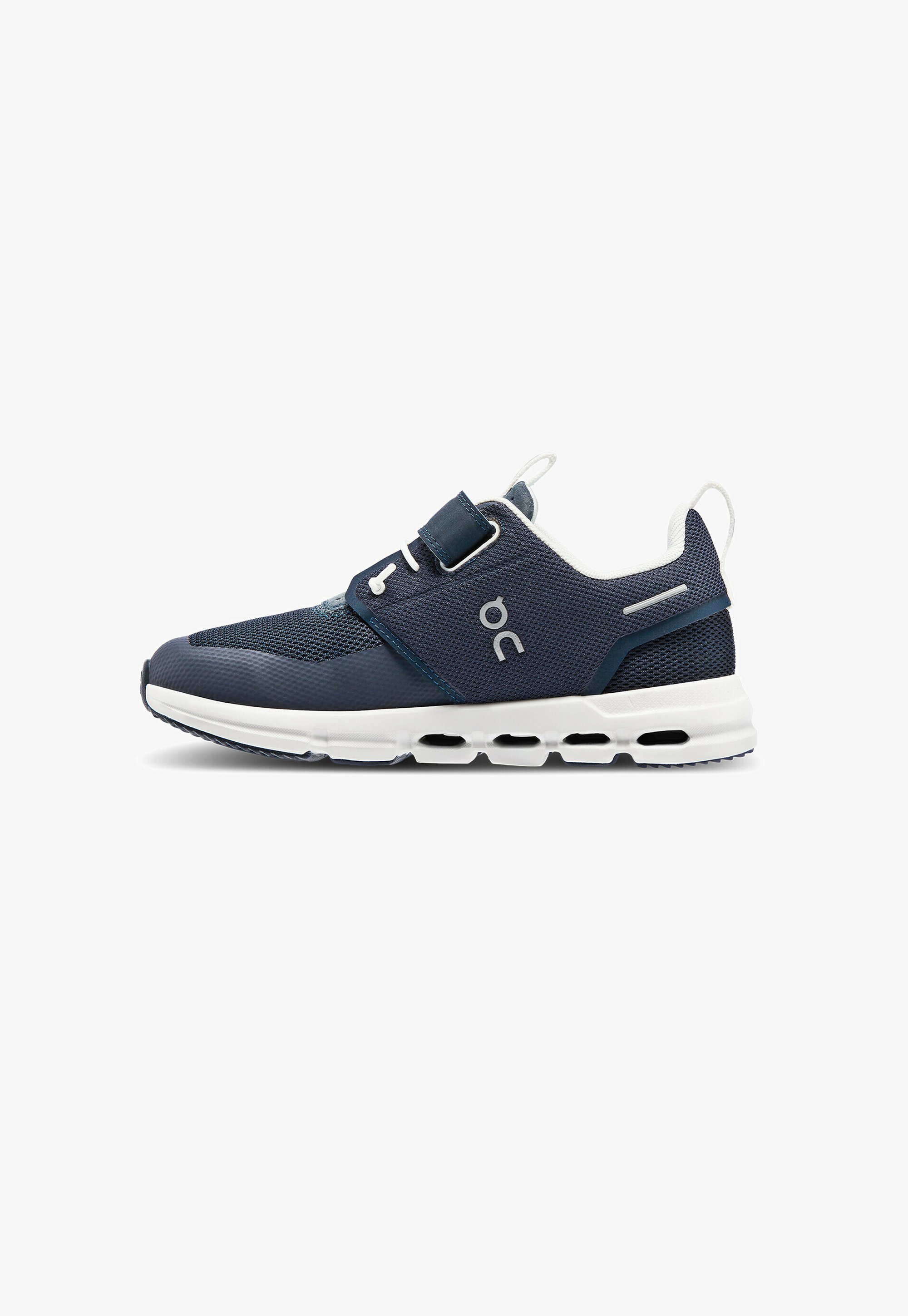 Op CLOUD PLAY - Sneakers - middernachtwit