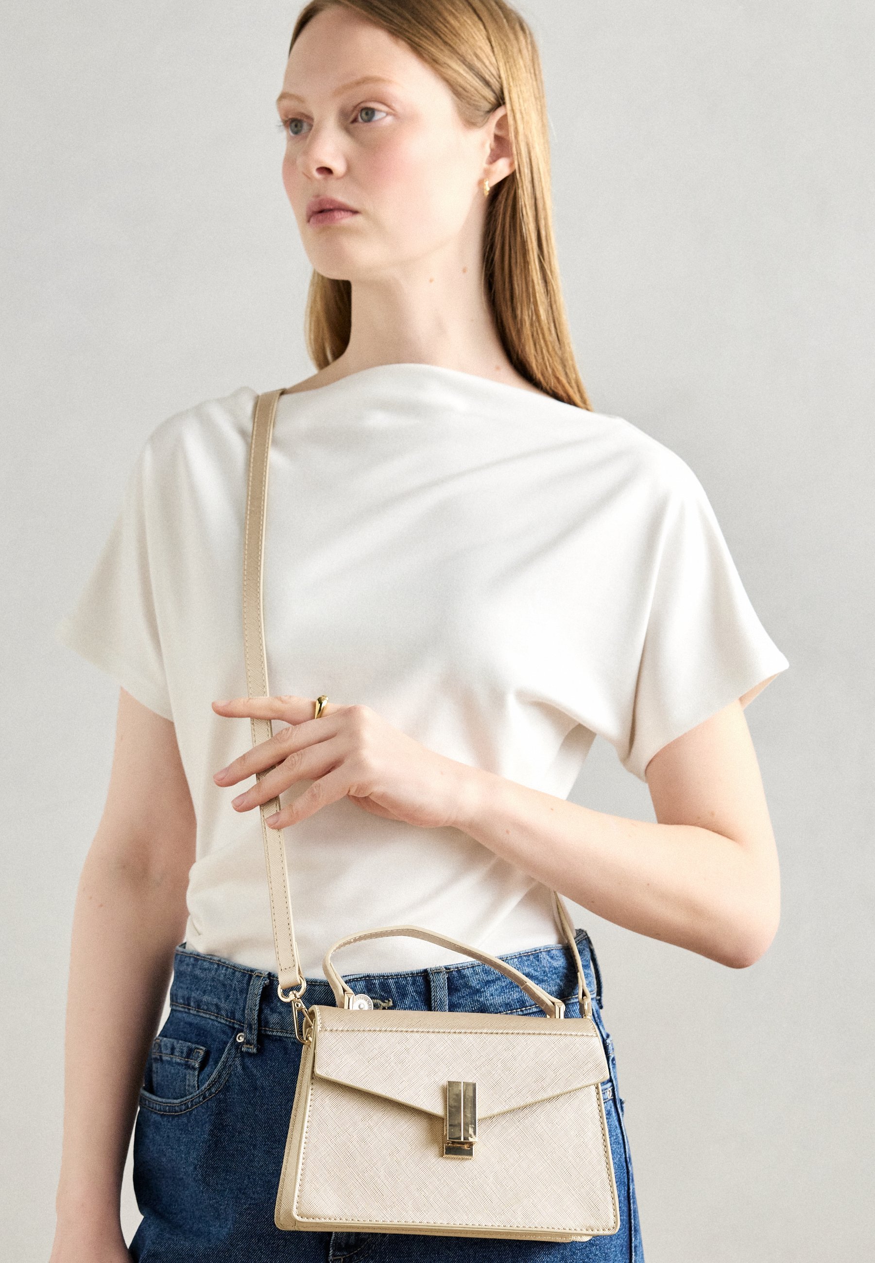 Anna Field handtas - goudkleurig