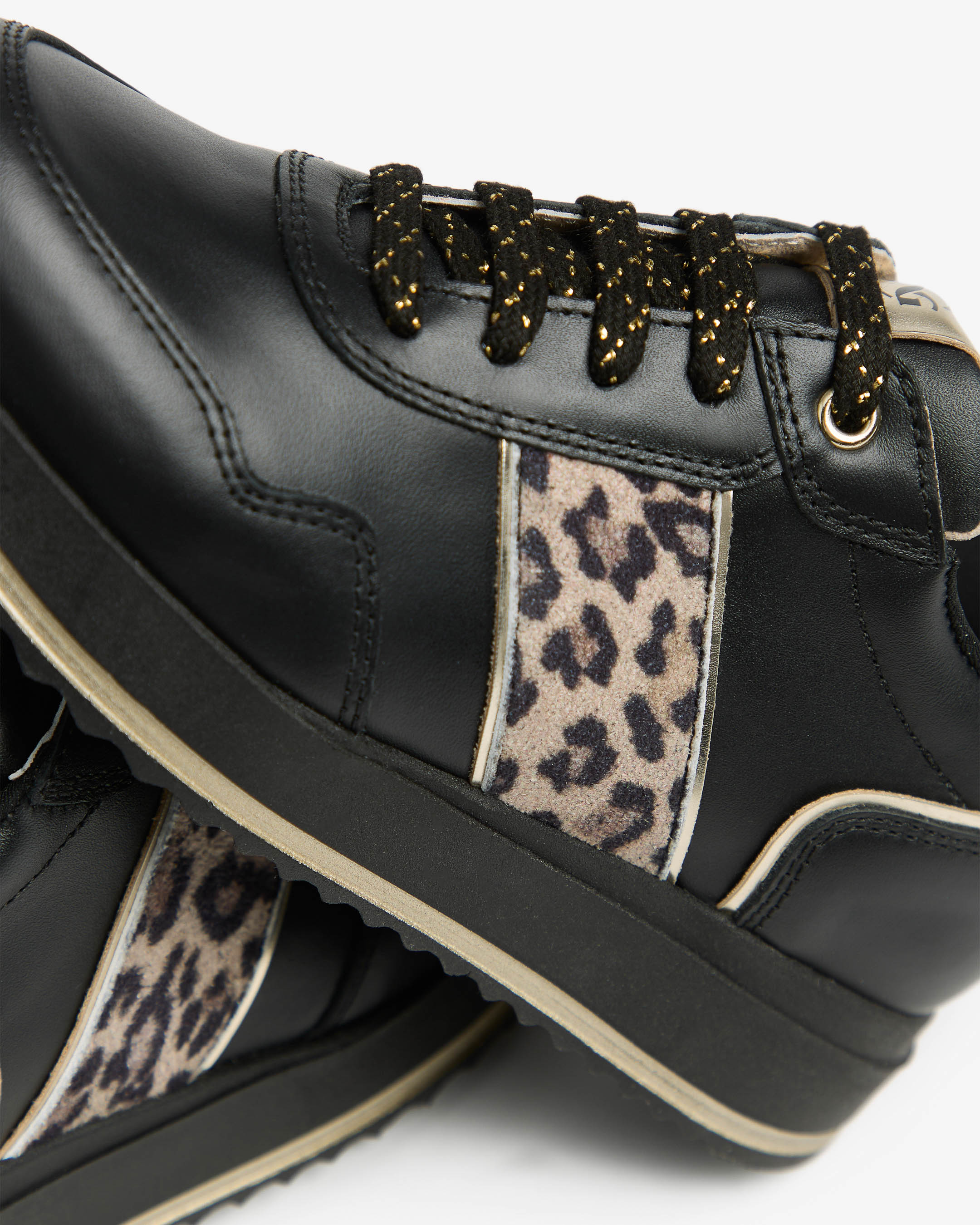  Teenager-Sneaker für Mädchen aus Leder und Funktionsmaterial