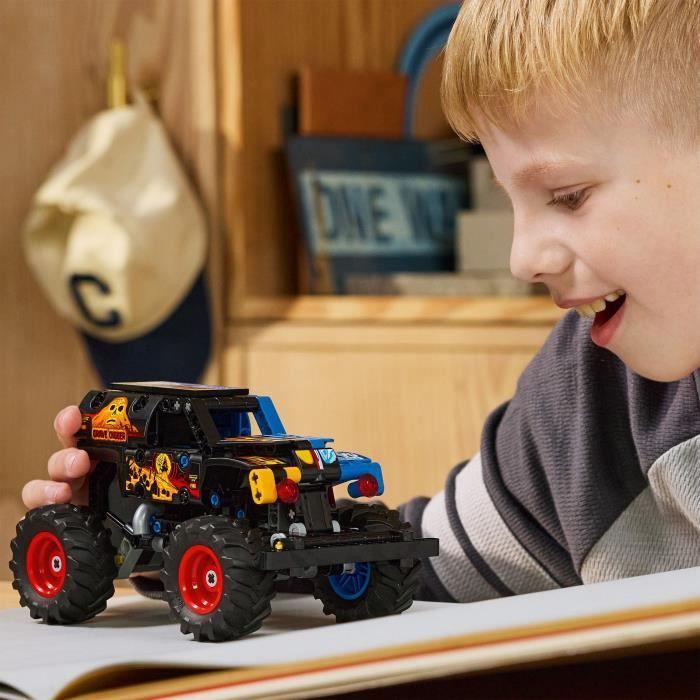 LEGO Technic 42219 Monster Jam Grave Digger - Vuur en IJs - Bouwset voor kinderen vanaf 7 jaar