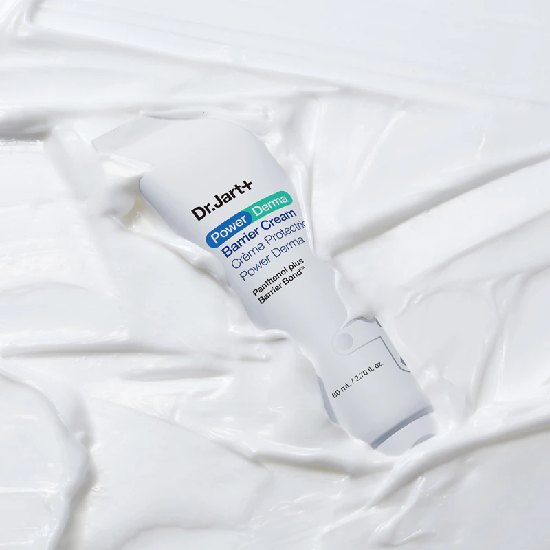 creme facial Dr. Jart+ Power Derma Barrier é leve e fortalece a barreira cutânea.