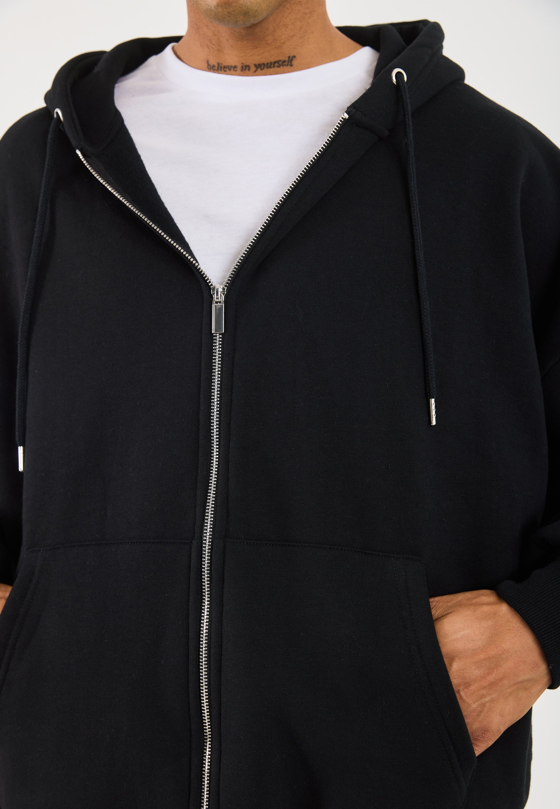 Felpa con cappuccio e zip oversize unisex YOURTURN - Felpa con zip - nero intenso