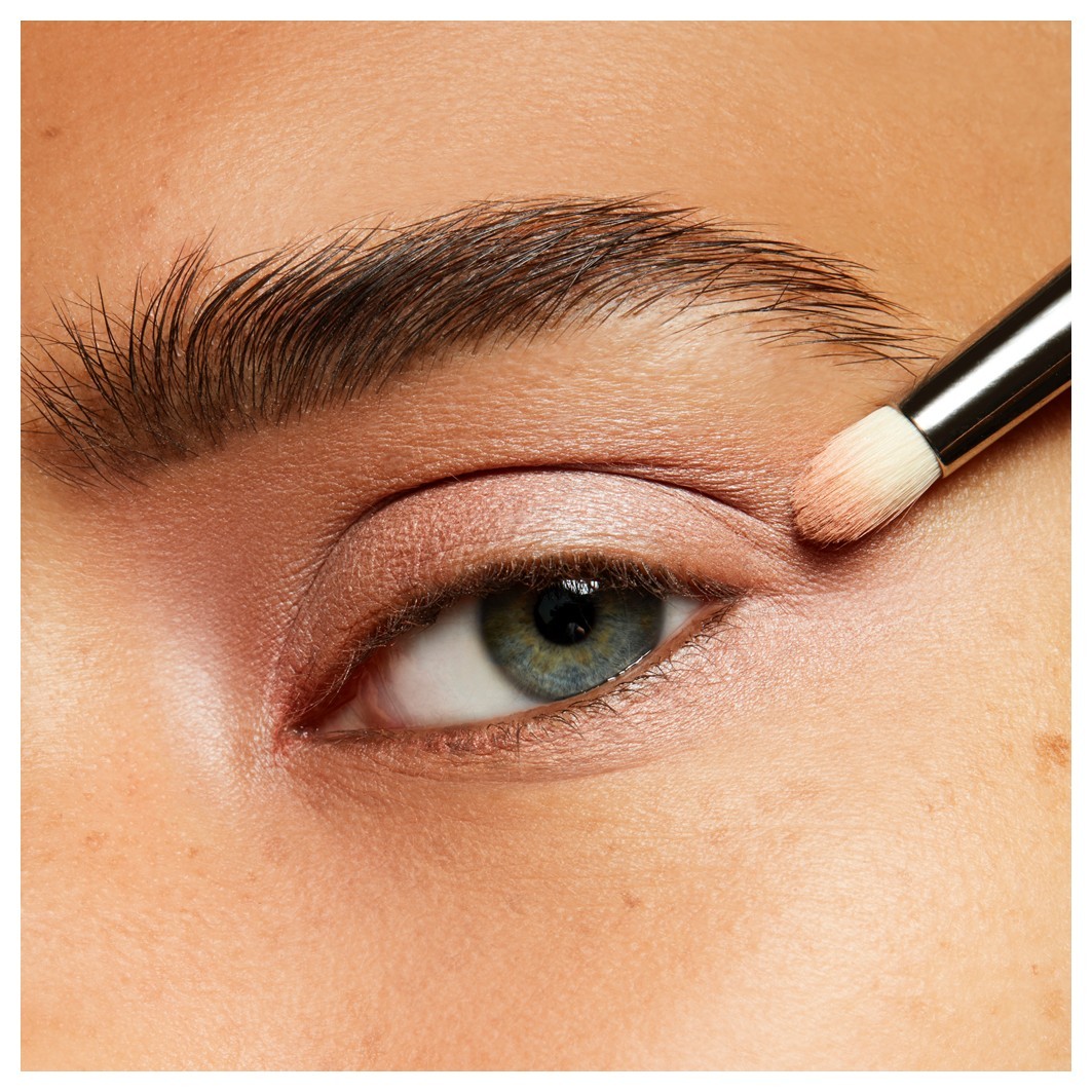 MAC Eyeshadow Perfect Shot malo sjenilo za oči - 1,5 g