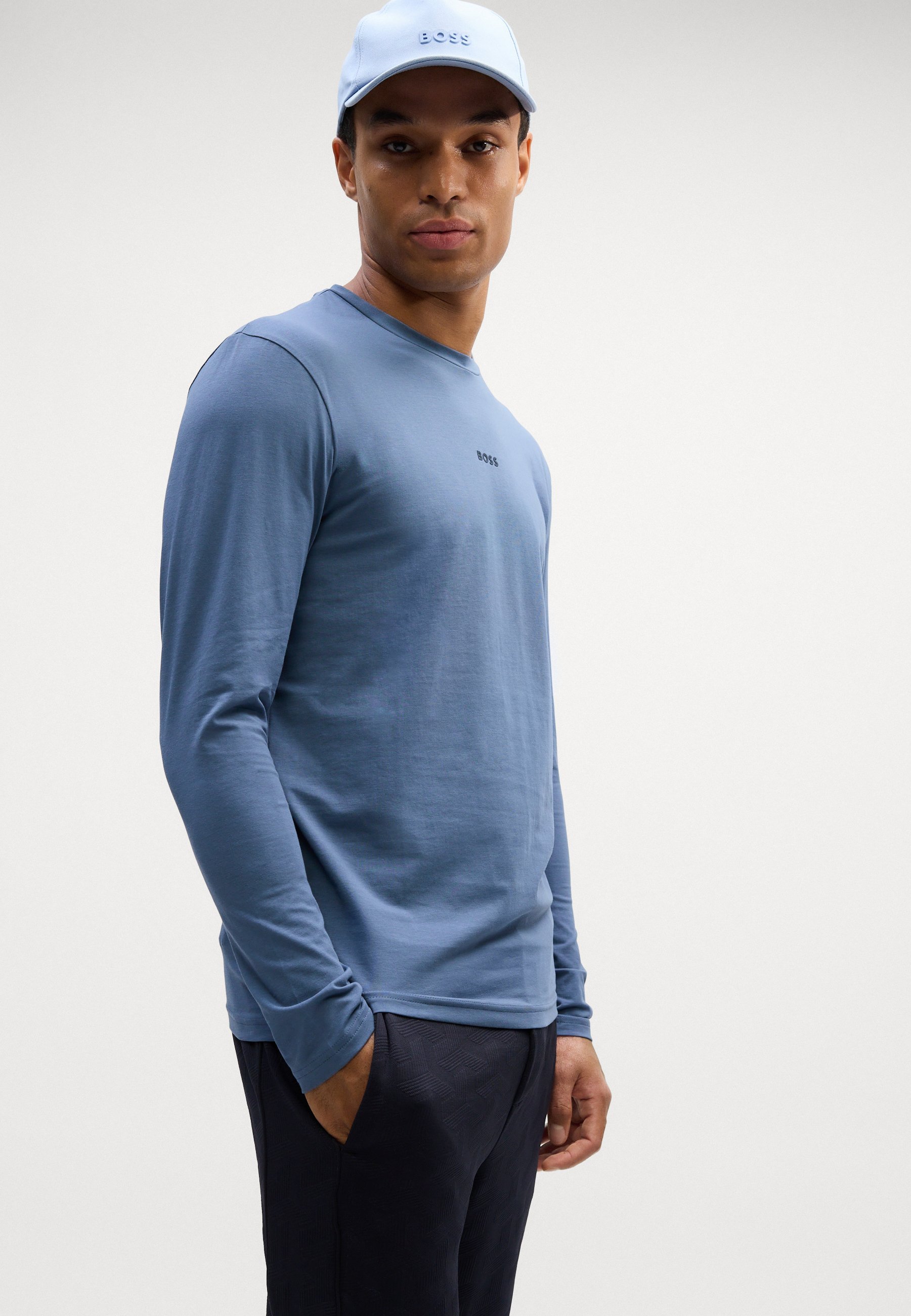 Maglia a maniche lunghe BOSS - blu aperto