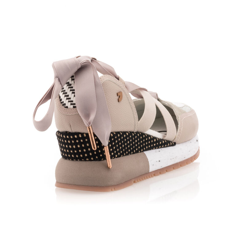 Καλάθια / αθλητικά παπούτσια Femme Beige