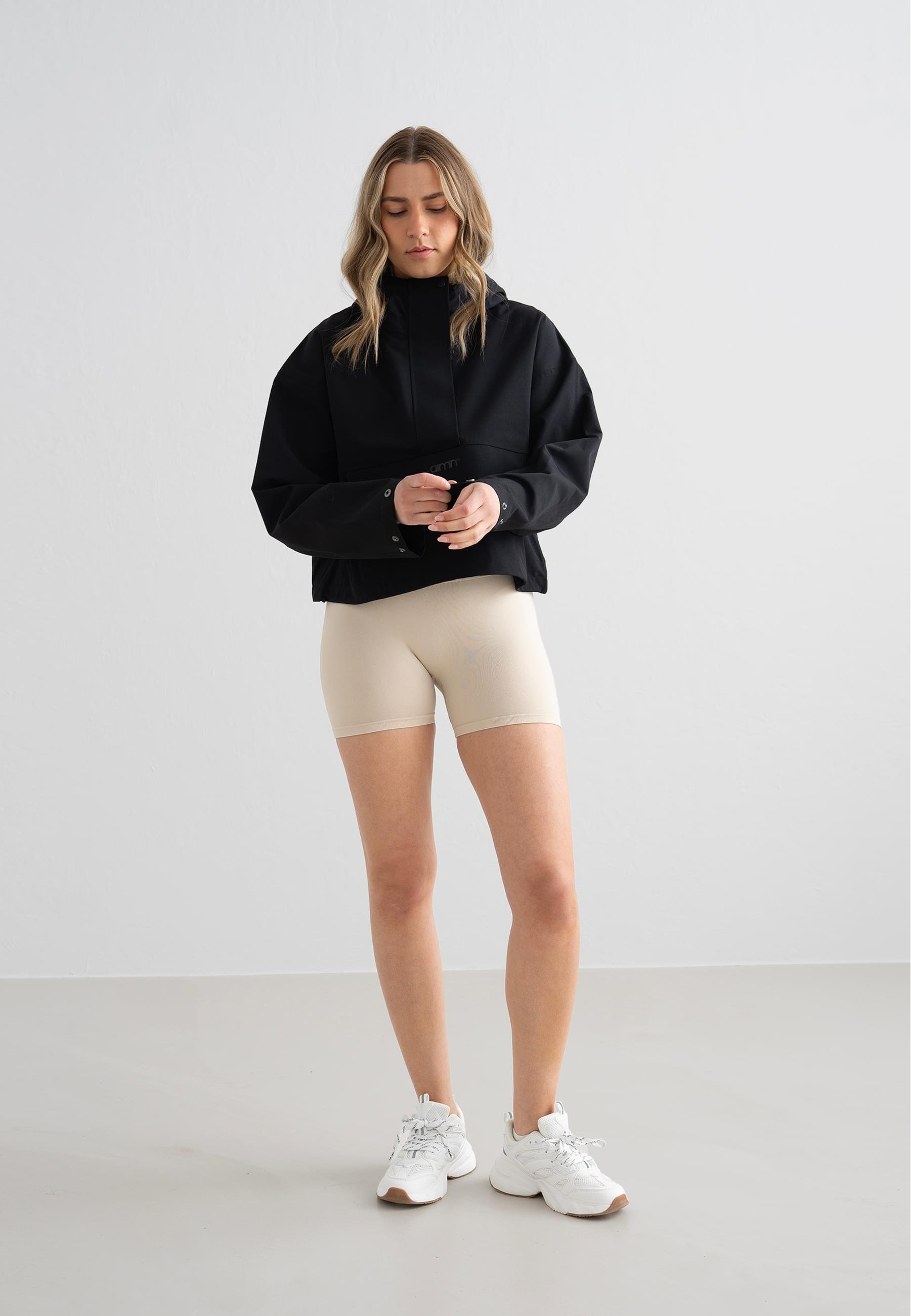 aim'n® ANORAK - Vindjakke - black