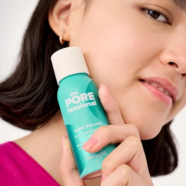 The POREfessional Wow Polish háromszoros pórushámlasztó púder 45 g - Benefit