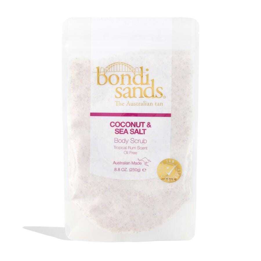 Bondi Sands kūno šveitiklis su kokosu, jūros druska ir tropiniu romu, 250 g