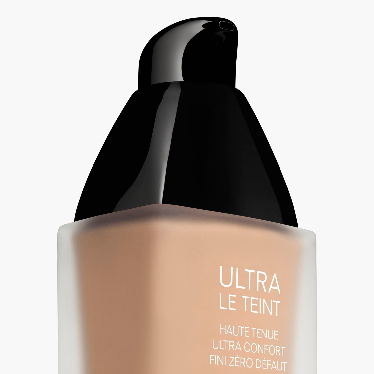 CHANEL Foundation ULTRA LE TEINT ULTRA LE TEINT FLUIDE - 30 ml