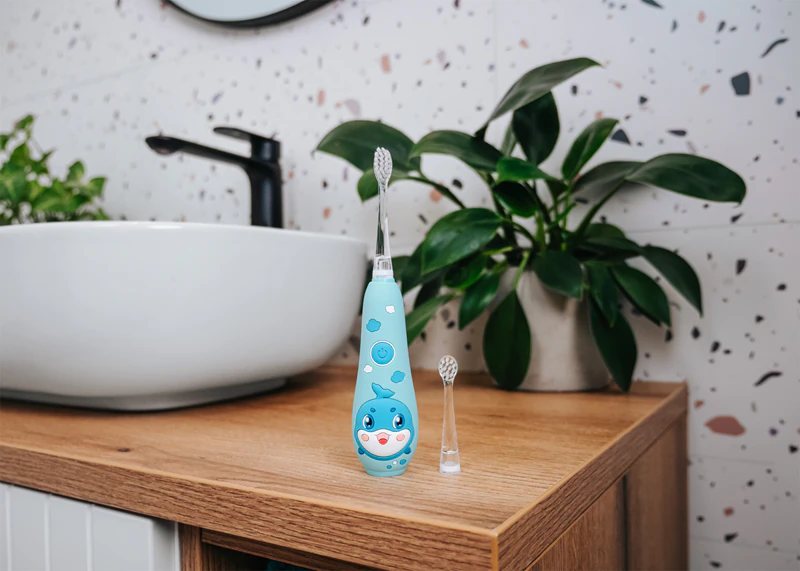 Escova de dentes elétrica sônica Concept Kido Smile ZK3020 para crianças