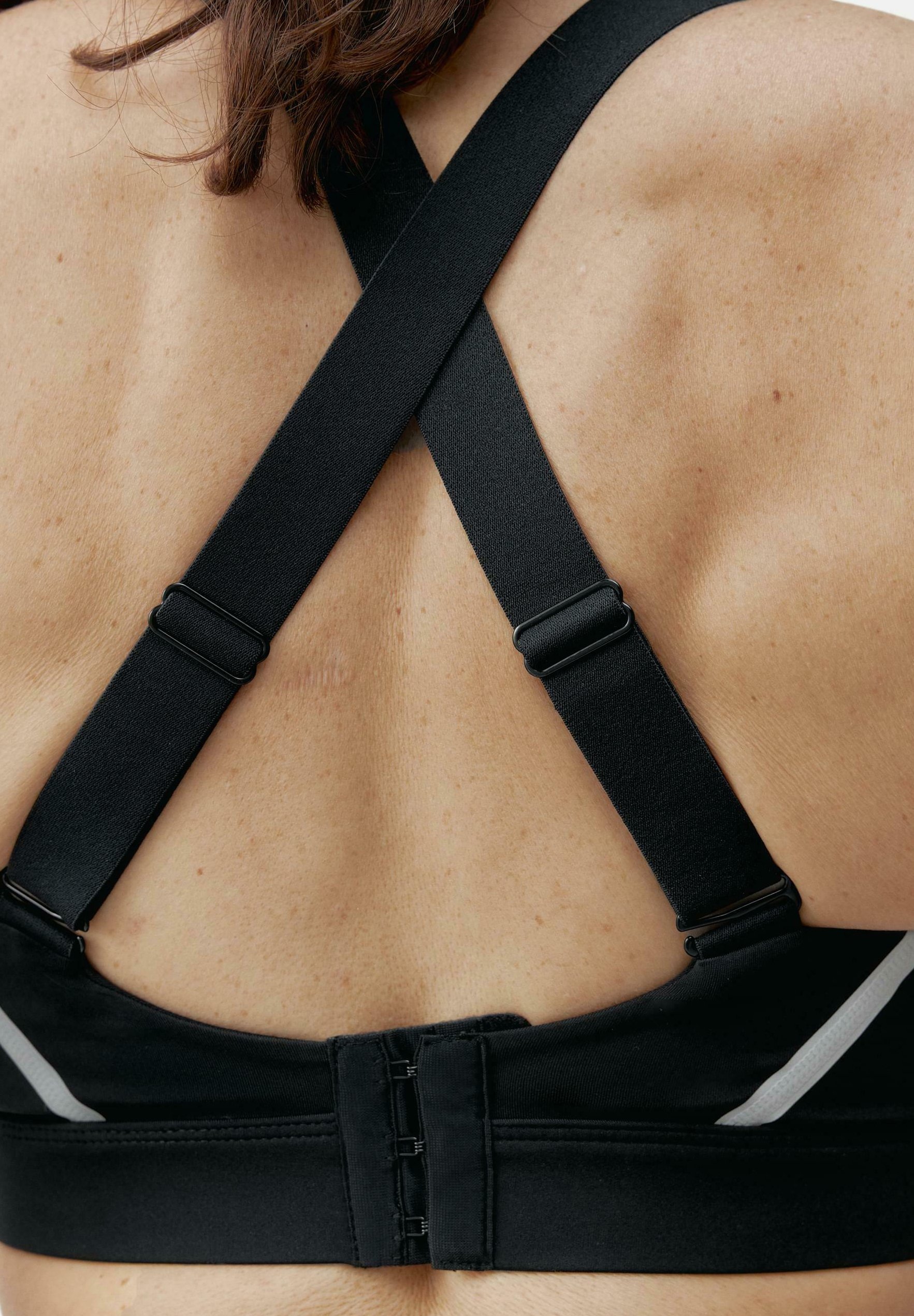 Born Living Yoga Top - zwart