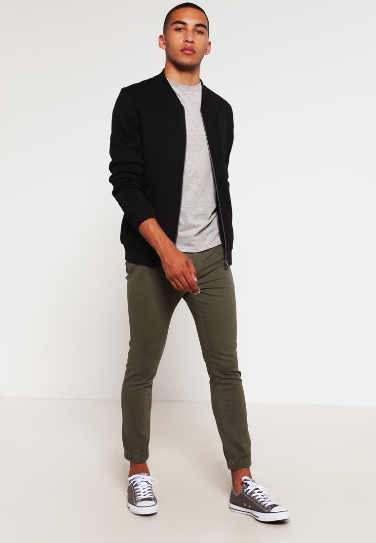 Giacca bomber Urban Classics - Felpa con zip - nera