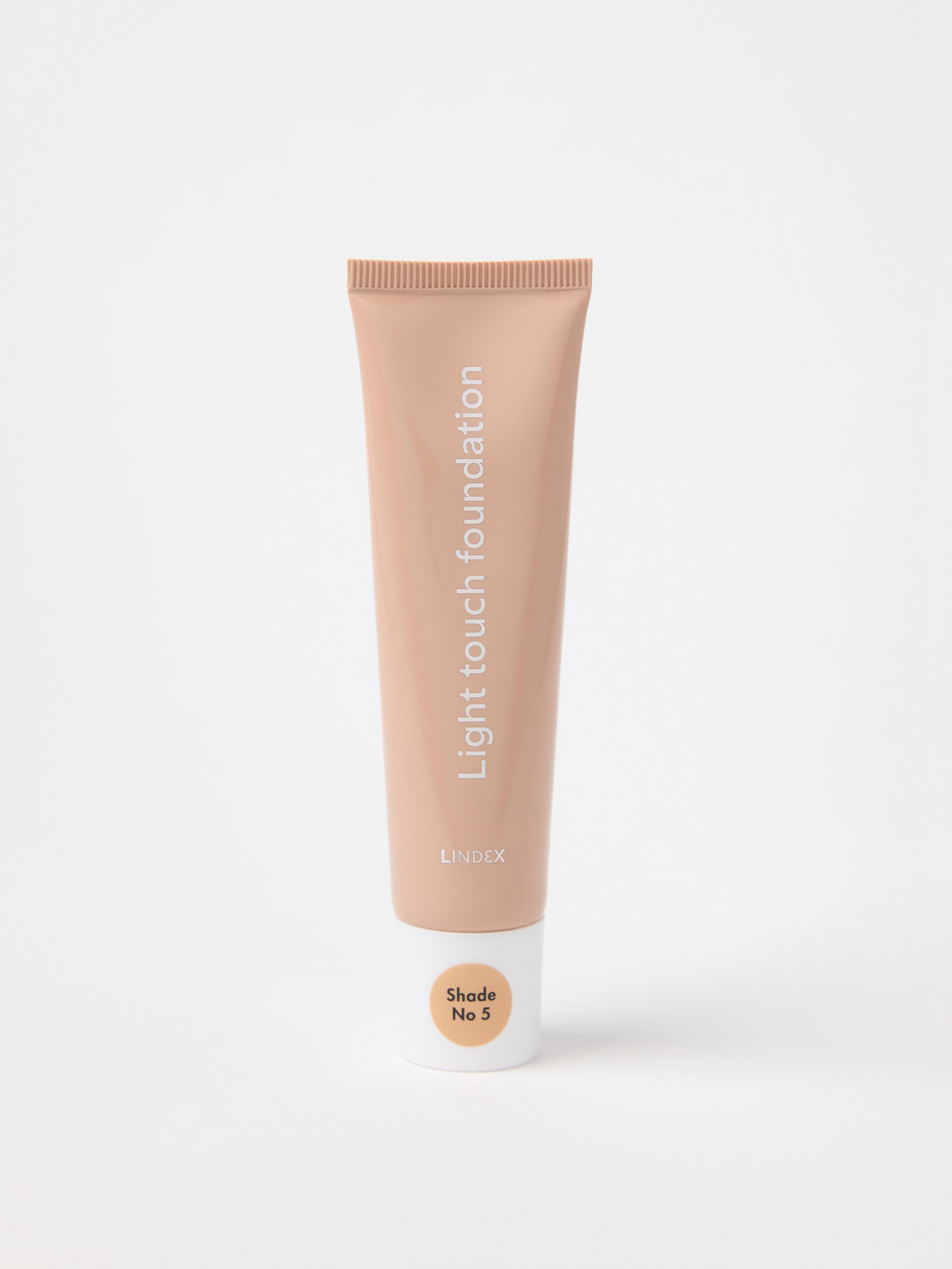 Base de maquillaje Lindex Beauty Light Touch 5