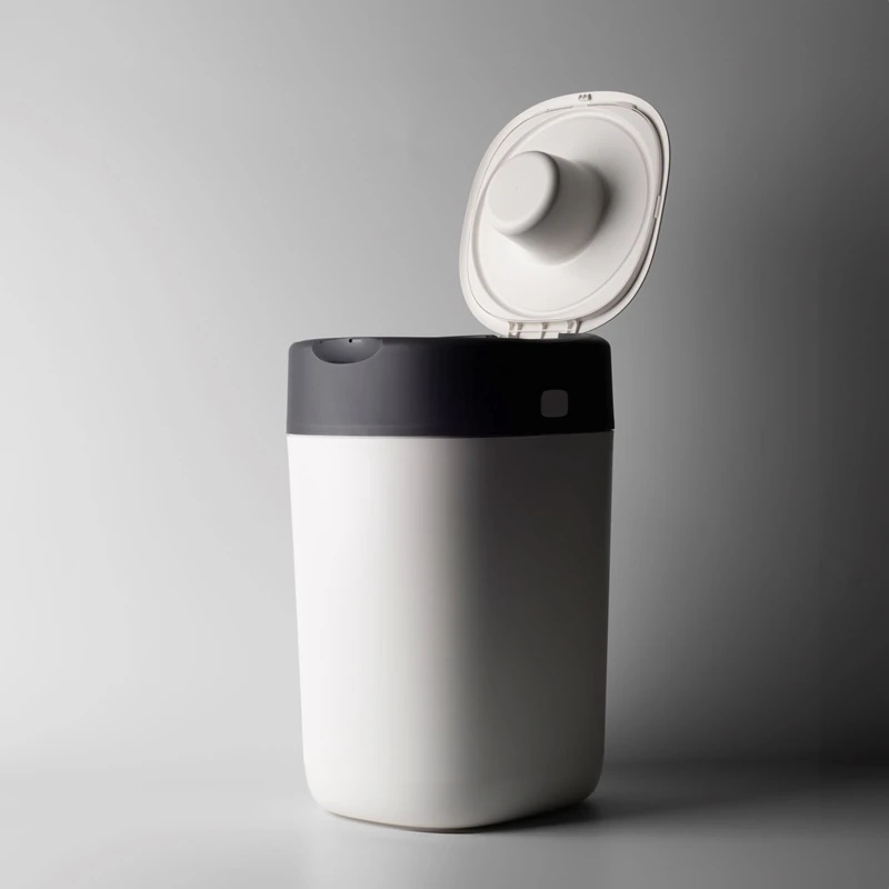 Tommee Tippee Twist & Click komplekts ērtā iepakojumā